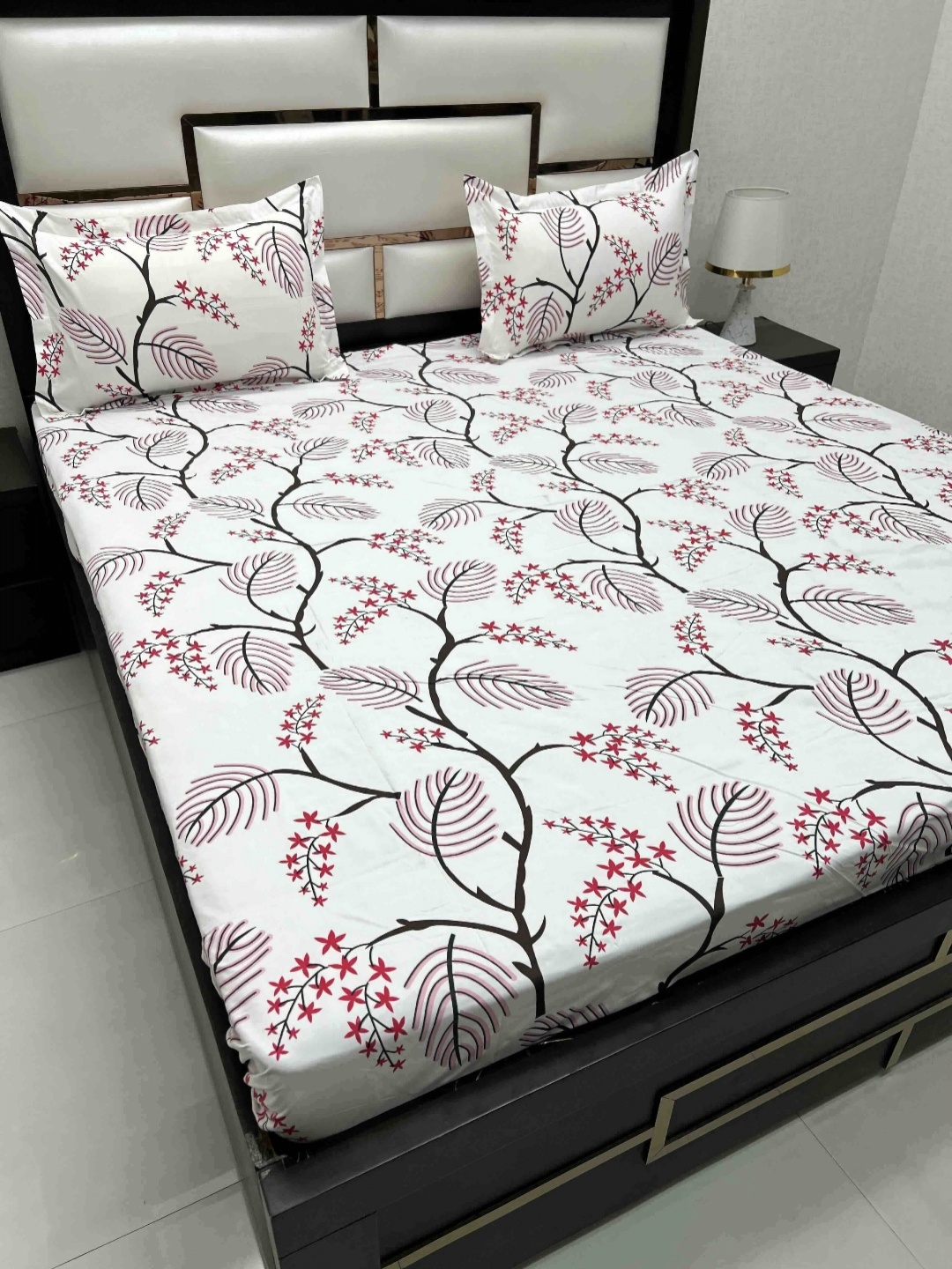 Pure Decor Queen Size Double Bed Bedsheet With 2 Pillow Covers 2.28m X 2.54m, White
Pure Decor Queen Size Double Bed Bedsheet With 2 Pillow Covers 2.28m X 2.54m, White