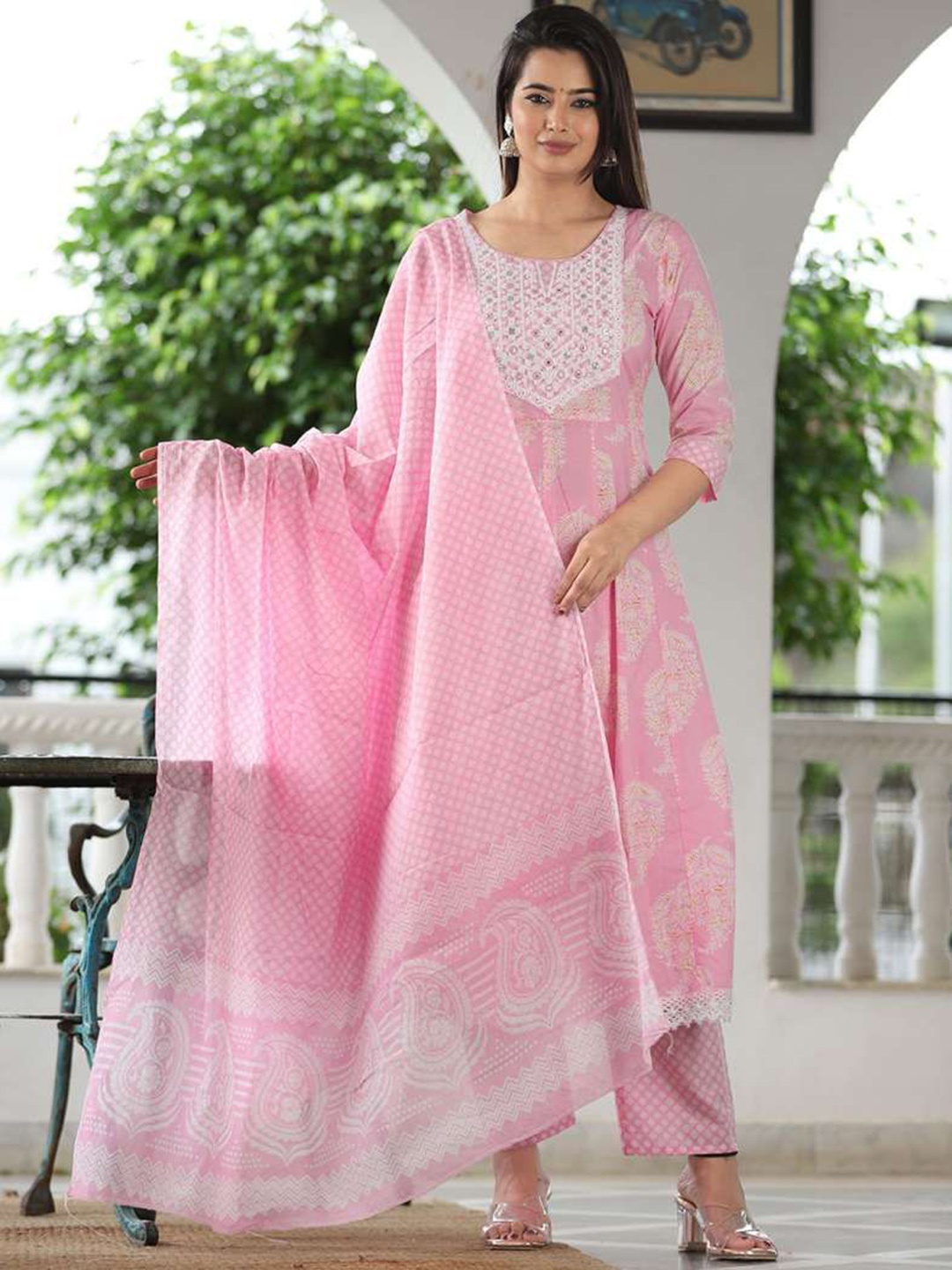 PARTHVI Women Printed Regular Thread Work Anarkali Kurta With Trousers & With Dupatta, Pink
PARTHVI Women Printed Regular Thread Work Anarkali Kurta With Trousers & With Dupatta, Pink