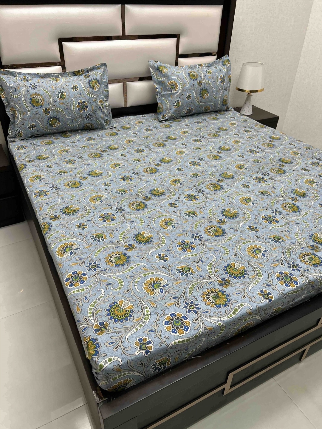 Pure Decor Cotton Queen Size Double Bed Bedsheet With 2 Pillow Covers 2.28 m x 2.54 m, Blue
Pure Decor Cotton Queen Size Double Bed Bedsheet With 2 Pillow Covers 2.28 m x 2.54 m, Blue