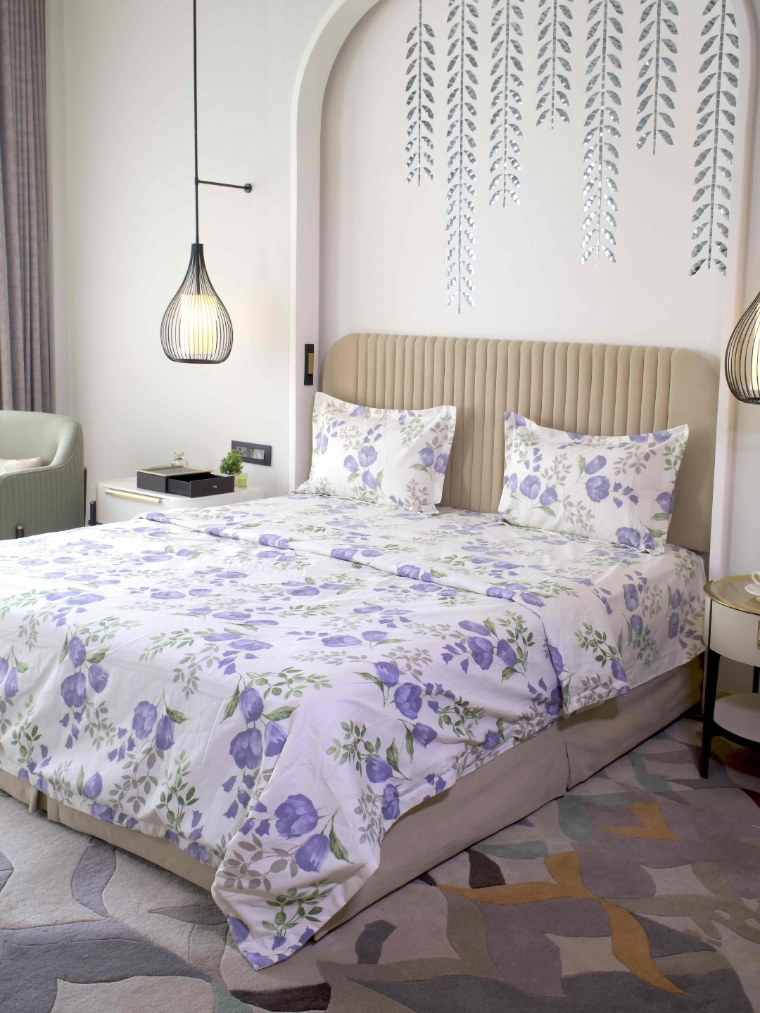 Pure Decor Bedding of 4 Pieces Bedsheet Set (2.28m X 2.54m) With Comforter (2.21m X 2.46m), White
Pure Decor Bedding of 4 Pieces Bedsheet Set (2.28m X 2.54m) With Comforter (2.21m X 2.46m), White