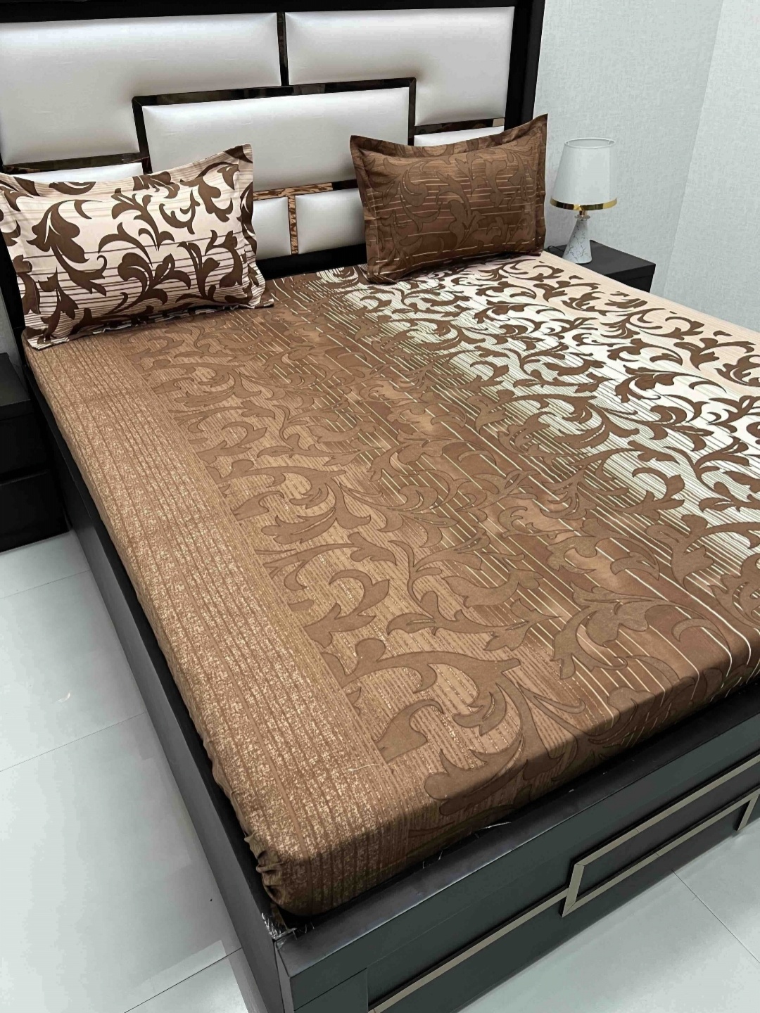 Pure Decor Amulya Brown Ethnic Printed Microfiber 300 TC Queen Bedsheet Set 2.55 x 2.27m
Pure Decor Amulya Brown Ethnic Printed Microfiber 300 TC Queen Bedsheet Set 2.55 x 2.27m