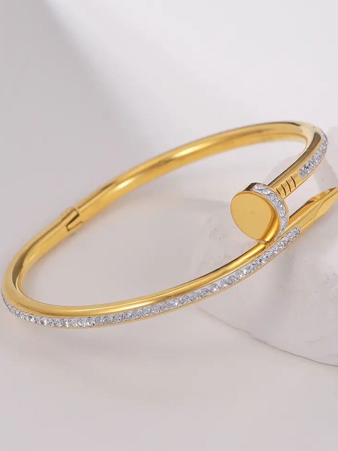 DIVASTRI Gold-Plated Stainless Steel American Diamond Antique Anti Tarnish Kada Bracelet
DIVASTRI Gold-Plated Stainless Steel American Diamond Antique Anti Tarnish Kada Bracelet