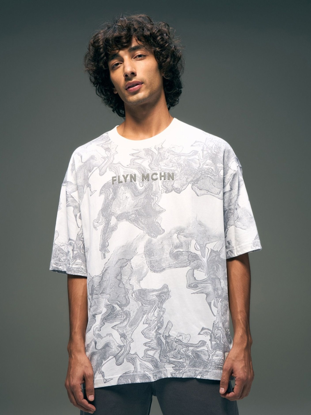 Flying Machine Abstract Printed Drop-Shoulder Sleeves Pure Cotton Oversized T-shirt, White
Flying Machine Abstract Printed Drop-Shoulder Sleeves Pure Cotton Oversized T-shirt, White