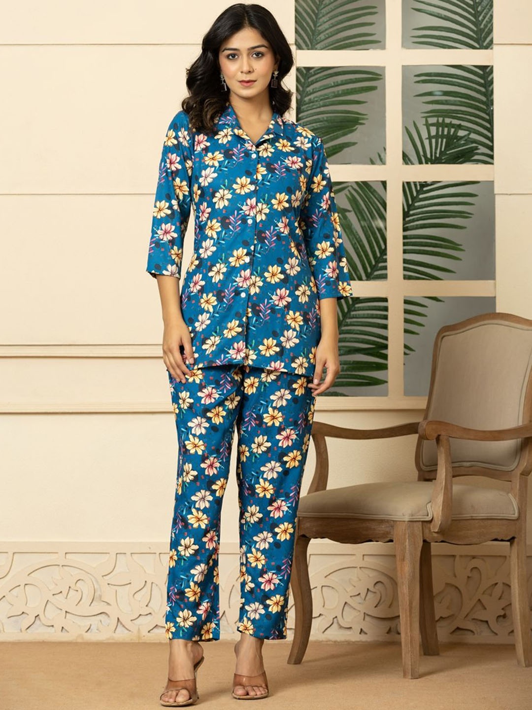 FLAMBOYANT Floral Printed Shirt Collar Three-Quarter Sleeves Shirt With Trouser, Blue
FLAMBOYANT Floral Printed Shirt Collar Three-Quarter Sleeves Shirt With Trouser, Blue