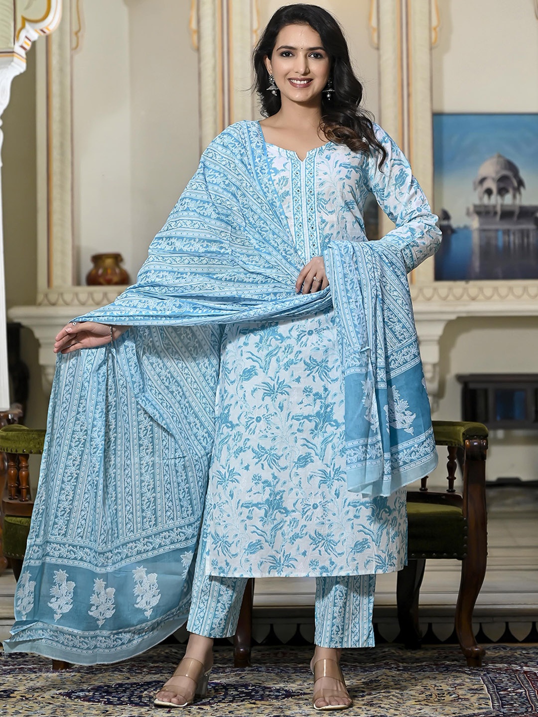 DIVASTRI Women Floral Embroidered Regular Mirror Work Pure Cotton Kurta with Trousers & With Dupatta, Blue
DIVASTRI Women Floral Embroidered Regular Mirror Work Pure Cotton Kurta with Trousers & With Dupatta, Blue