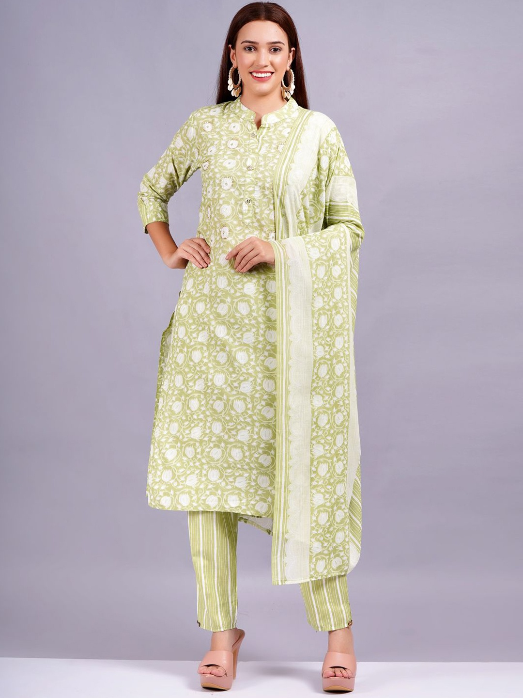JC4U Women Ethnic Motifs Printed Regular Zardozi Pure Cotton Kurta with Trousers & With Dupatta, Green
JC4U Women Ethnic Motifs Printed Regular Zardozi Pure Cotton Kurta with Trousers & With Dupatta, Green