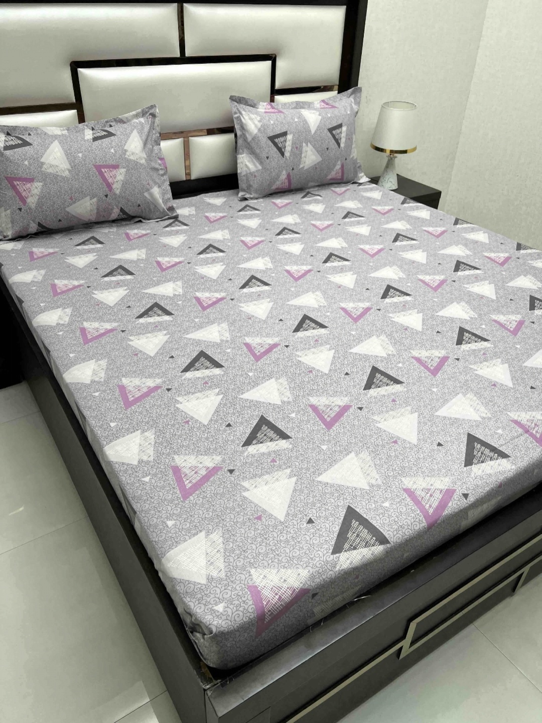 Pure Decor Cotton Queen Size Double Bed Bedsheet With 2 Pillow Covers 2.28m X 2.54m, Purple
Pure Decor Cotton Queen Size Double Bed Bedsheet With 2 Pillow Covers 2.28m X 2.54m, Purple