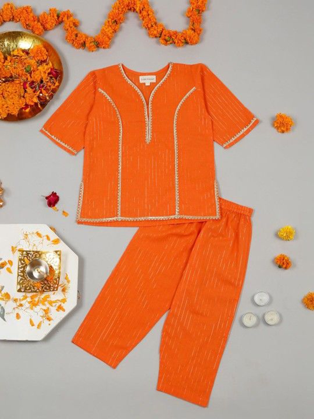 LITTLE GINNIE Girls Yoke Design Regular Gotta Patti Kurta with Trousers, Orange
LITTLE GINNIE Girls Yoke Design Regular Gotta Patti Kurta with Trousers, Orange
