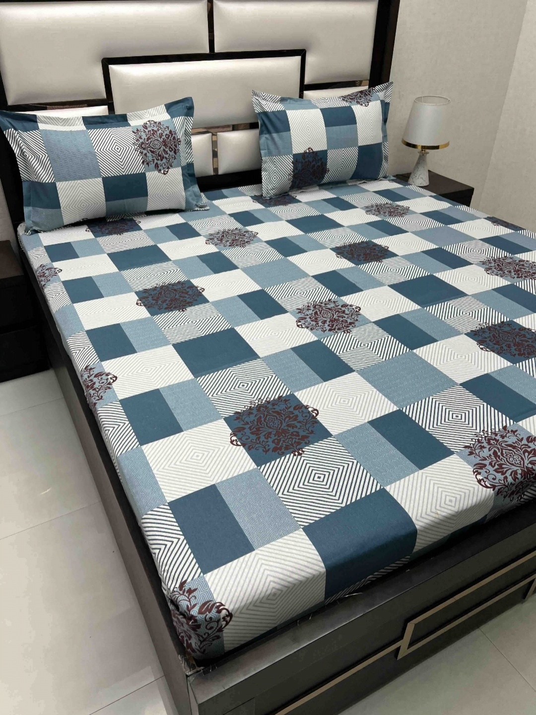 Pure Decor Passion Green Geometric Pure Cotton 240 TC Queen Bedsheet Set 2.26 m x 2.56 m
Pure Decor Passion Green Geometric Pure Cotton 240 TC Queen Bedsheet Set 2.26 m x 2.56 m
