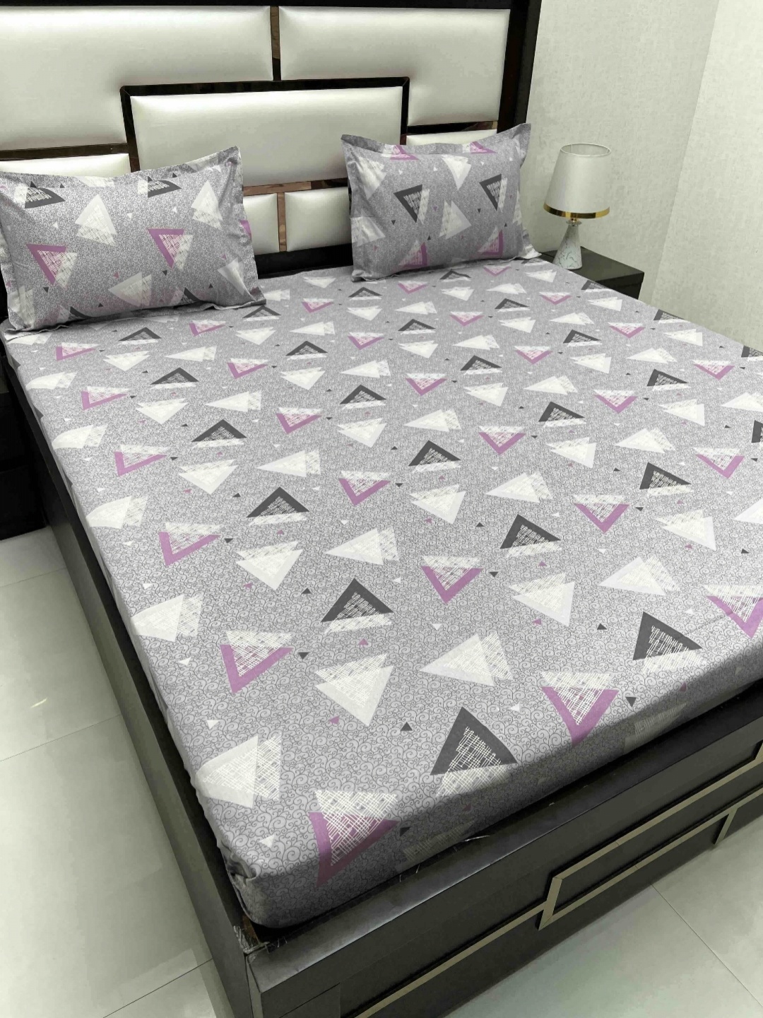 Pure Decor Cotton Queen Size Double Bed Bedsheet With 2 Pillow Covers 2.28m X 2.54m, Purple
Pure Decor Cotton Queen Size Double Bed Bedsheet With 2 Pillow Covers 2.28m X 2.54m, Purple