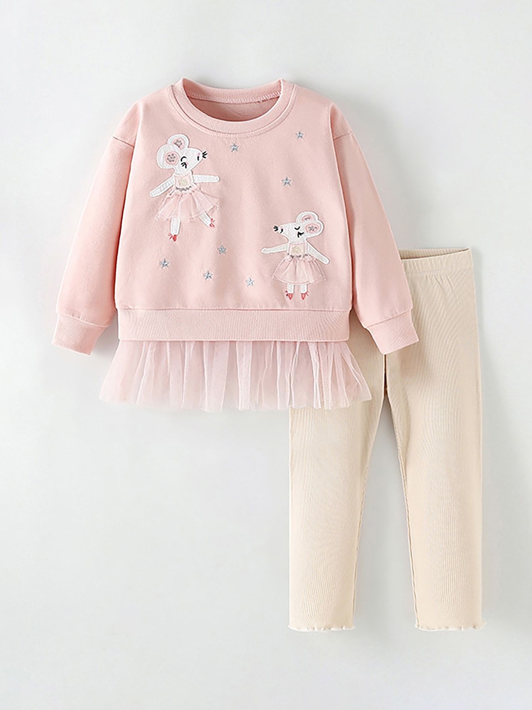 LULU & SKY Girls Printed Round Neck Long Sleeves Organic Cotton Sweatshirt With Legging, Pink
LULU & SKY Girls Printed Round Neck Long Sleeves Organic Cotton Sweatshirt With Legging, Pink