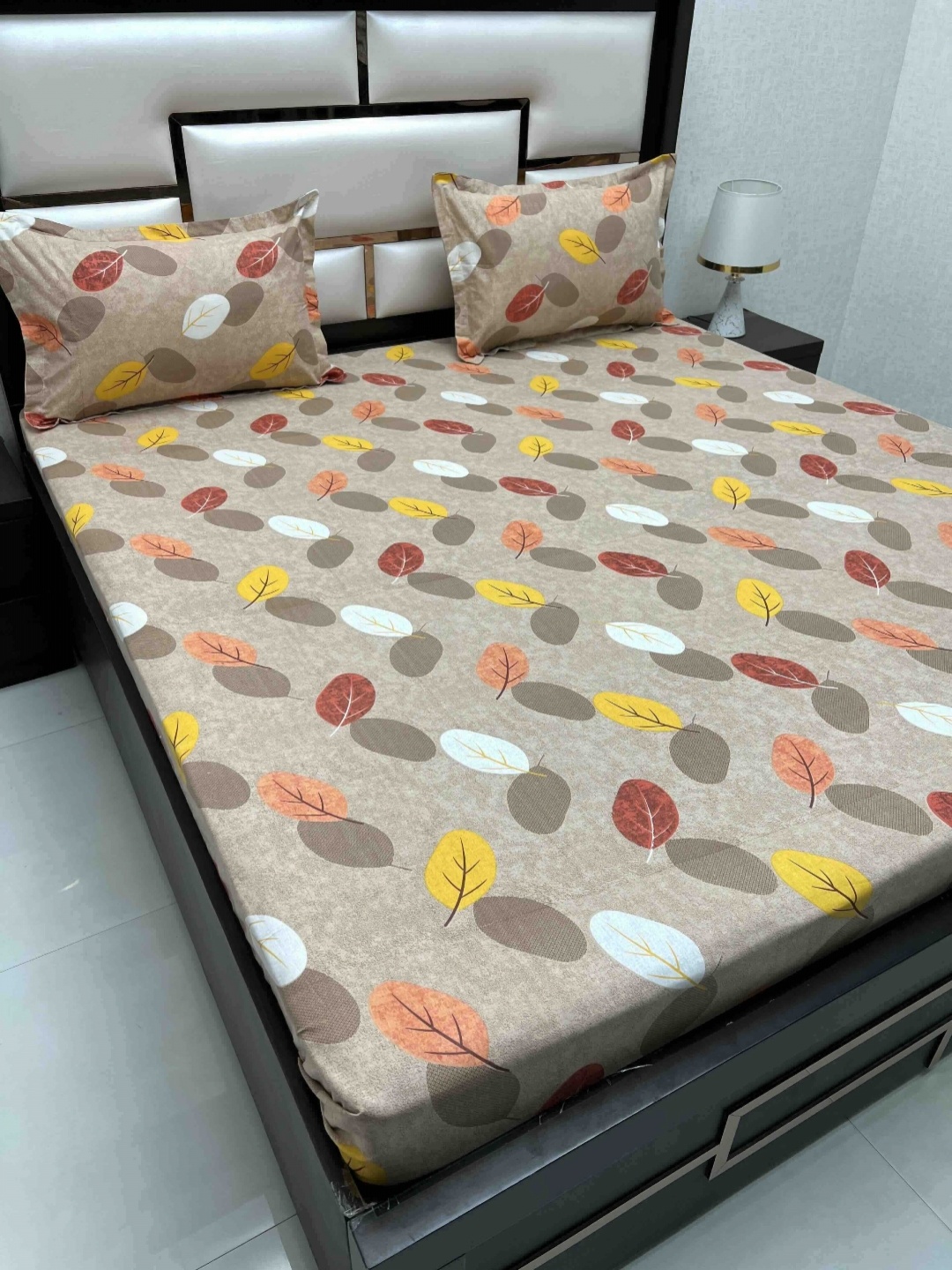 Pure Decor Passion Brown Floral Pure Cotton 240 TC Queen Bedsheet Set 2.26 m x 2.56 m
Pure Decor Passion Brown Floral Pure Cotton 240 TC Queen Bedsheet Set 2.26 m x 2.56 m