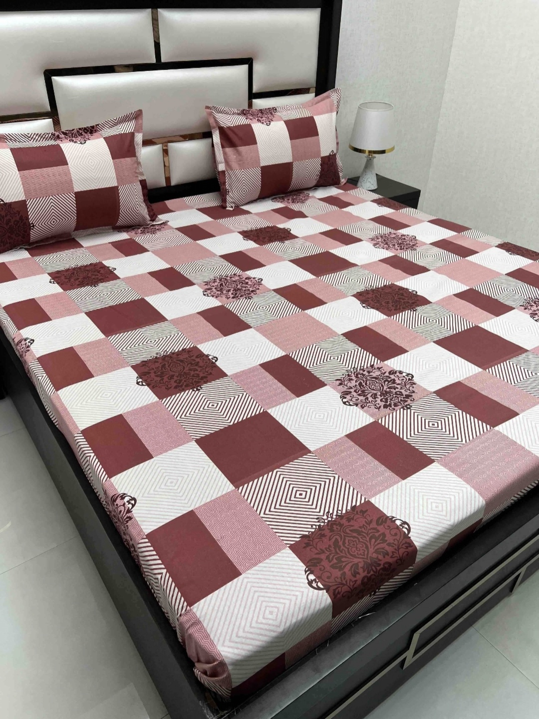 Pure Decor Passion Maroon Printed Pure Cotton 300 TC Queen Bedsheet Set 2.27m x 2.55m
Pure Decor Passion Maroon Printed Pure Cotton 300 TC Queen Bedsheet Set 2.27m x 2.55m