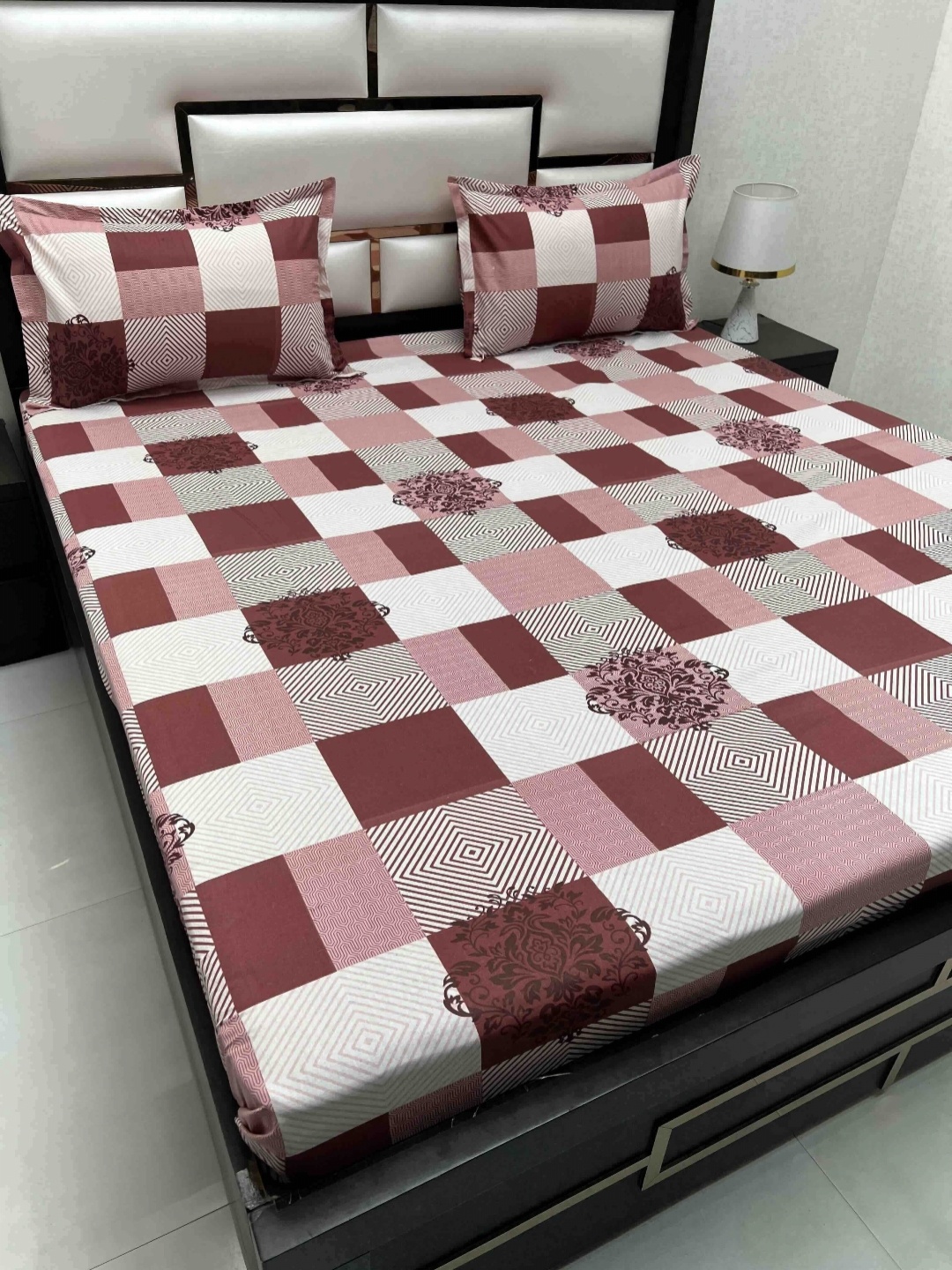 Pure Decor Passion Maroon Geometric Pure Cotton 210 TC Queen Bedsheet Set 2.25 m x 2.55 m
Pure Decor Passion Maroon Geometric Pure Cotton 210 TC Queen Bedsheet Set 2.25 m x 2.55 m