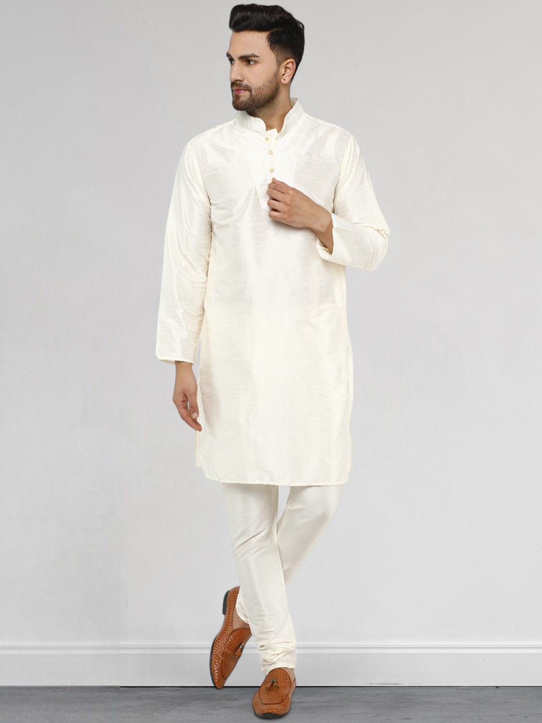 SKAVIJ Men Ethnic Motifs Embroidered Regular Thread Work Kurta with Churidar, White
SKAVIJ Men Ethnic Motifs Embroidered Regular Thread Work Kurta with Churidar, White