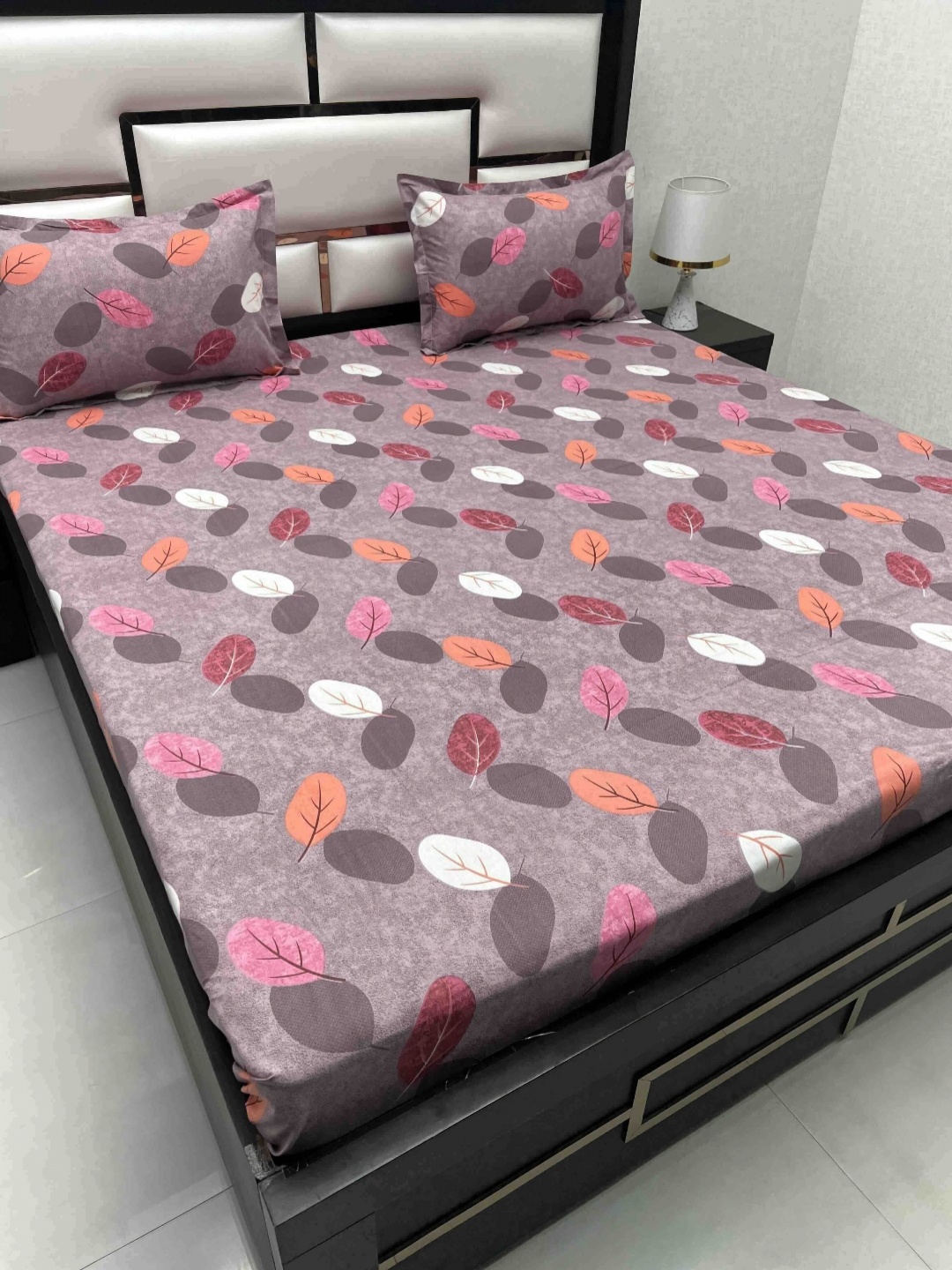 Pure Decor Passion Purple Floral Pure Cotton 330 TC Queen Bedsheet Set 2.28 m x 2.56 m
Pure Decor Passion Purple Floral Pure Cotton 330 TC Queen Bedsheet Set 2.28 m x 2.56 m