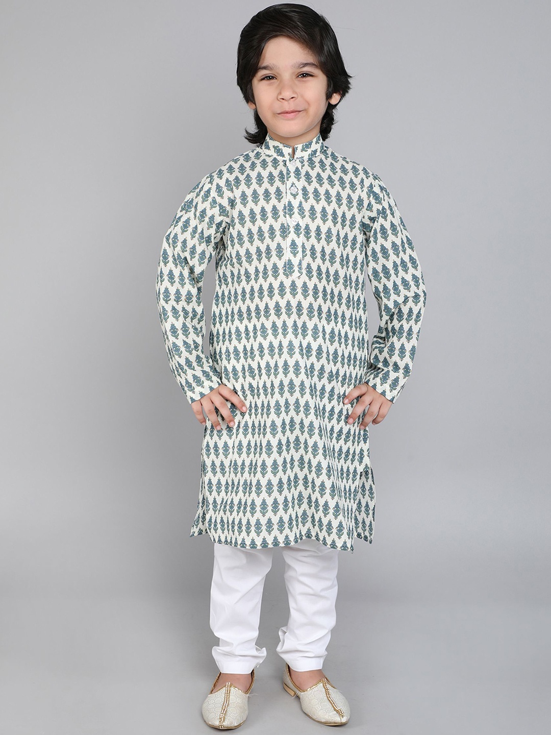 Little Clothings Boys Floral Printed Mandarin Collar Pure Cotton Straight Kurta & Churidar, Off white
Little Clothings Boys Floral Printed Mandarin Collar Pure Cotton Straight Kurta & Churidar, Off white