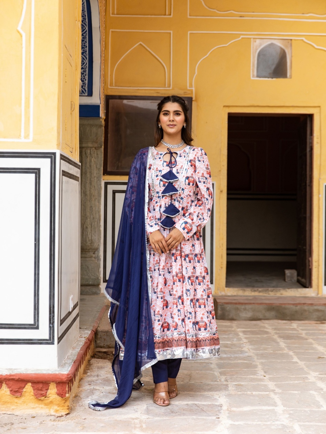 ASHEERA Women Ethnic Motifs Printed Regular Gotta Patti Kurta with Trousers & With Dupatta, Purple
ASHEERA Women Ethnic Motifs Printed Regular Gotta Patti Kurta with Trousers & With Dupatta, Purple