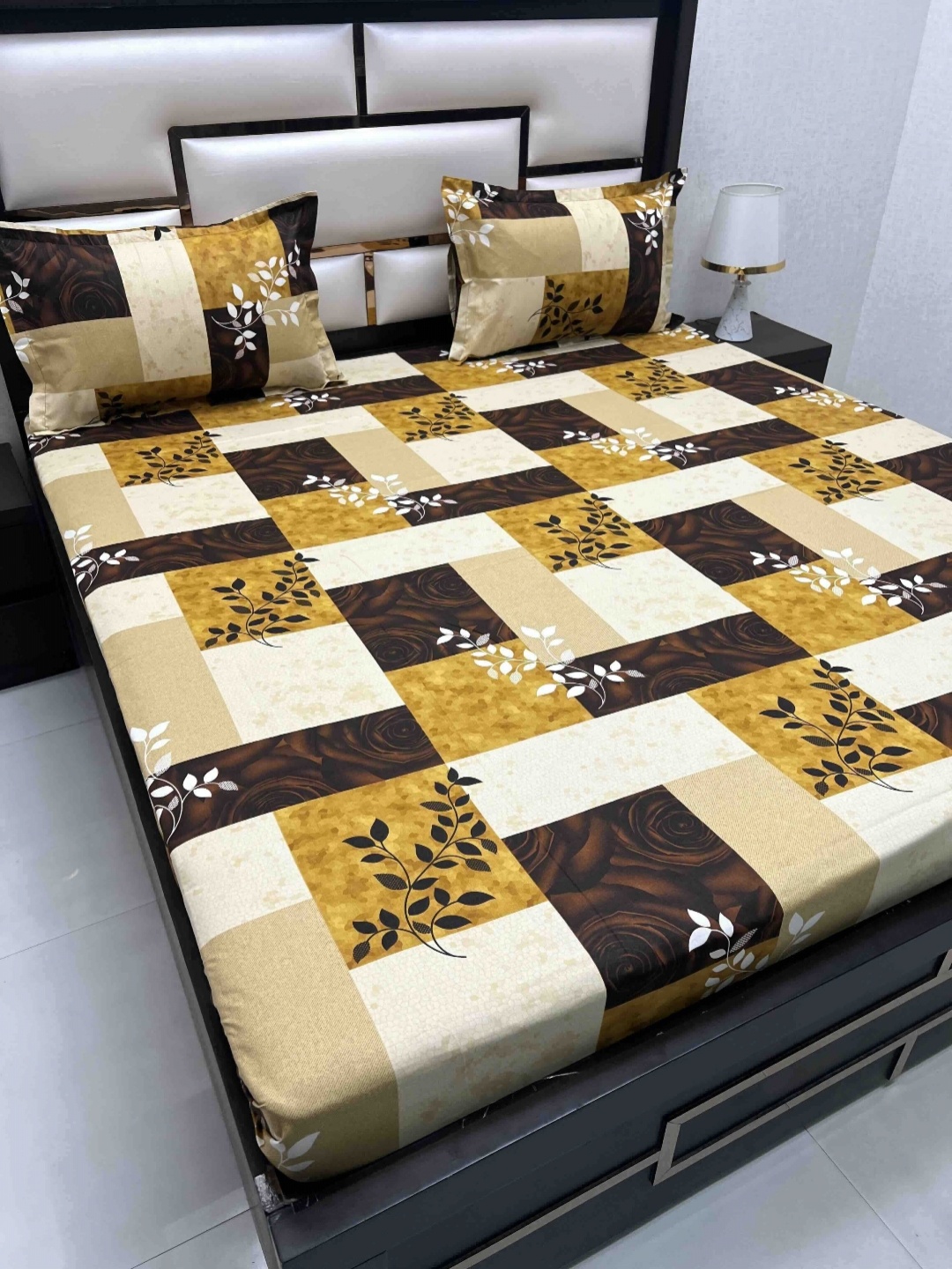 Pure Decor Passion Fur Green Printed 330 TC Pure Cotton Queen Bedsheet Set 2.28 m x 2.56m
Pure Decor Passion Fur Green Printed 330 TC Pure Cotton Queen Bedsheet Set 2.28 m x 2.56m