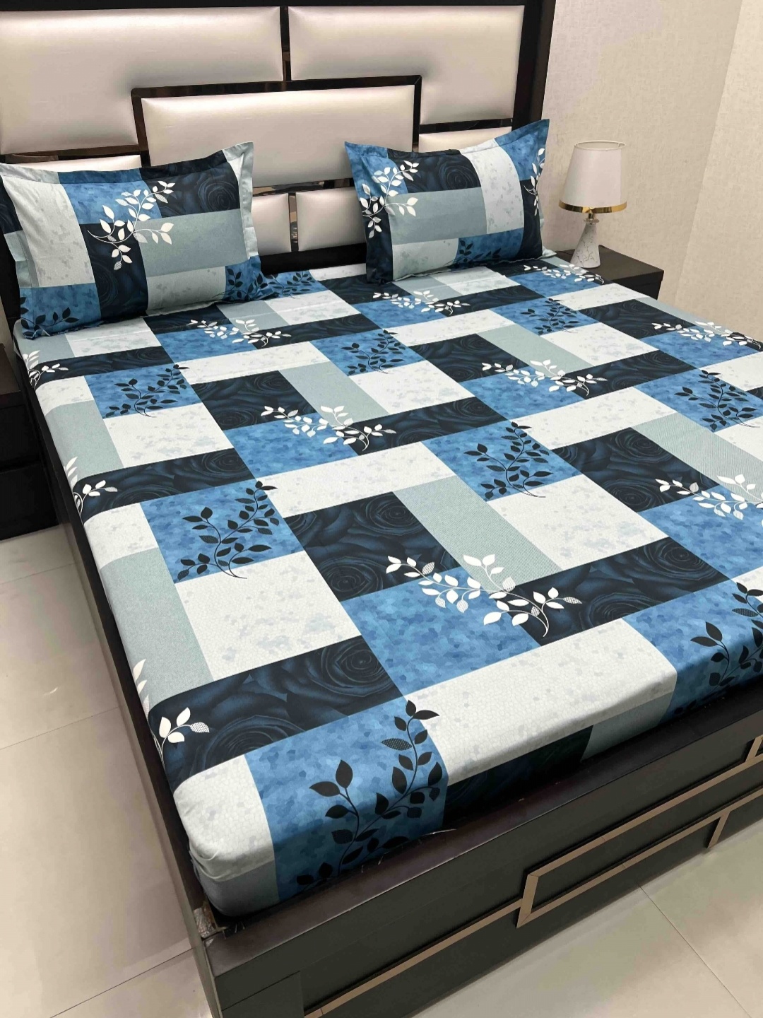 Pure Decor Passion Fur Blue Printed 210 TC Pure Cotton Queen Bedsheet Set 2.25 m x 2.55 m
Pure Decor Passion Fur Blue Printed 210 TC Pure Cotton Queen Bedsheet Set 2.25 m x 2.55 m
