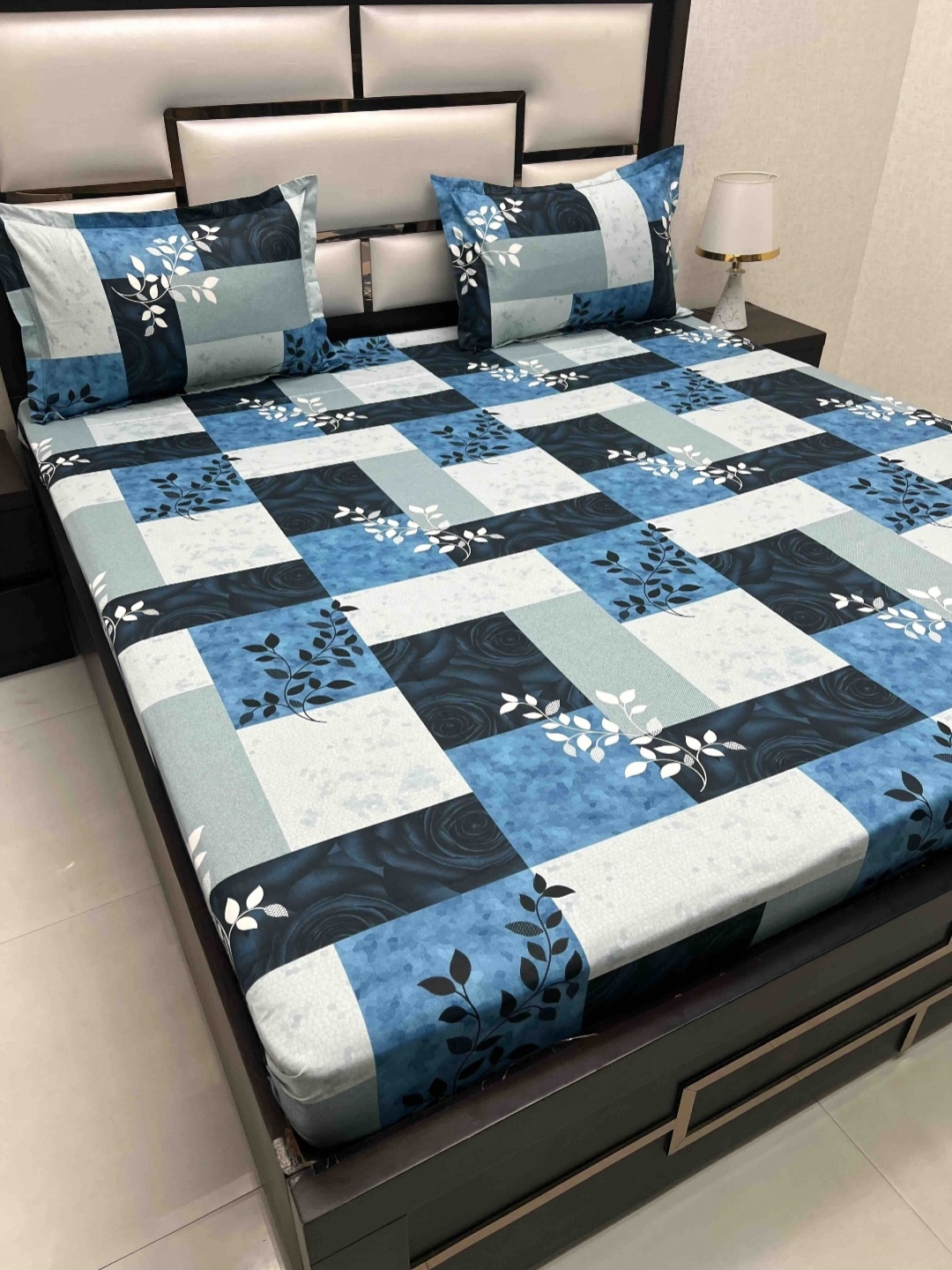 Pure Decor Passion Fur Blue Printed 220 TC Pure Cotton Queen Bedsheet Set 2.26 m x 2.54 m
Pure Decor Passion Fur Blue Printed 220 TC Pure Cotton Queen Bedsheet Set 2.26 m x 2.54 m
