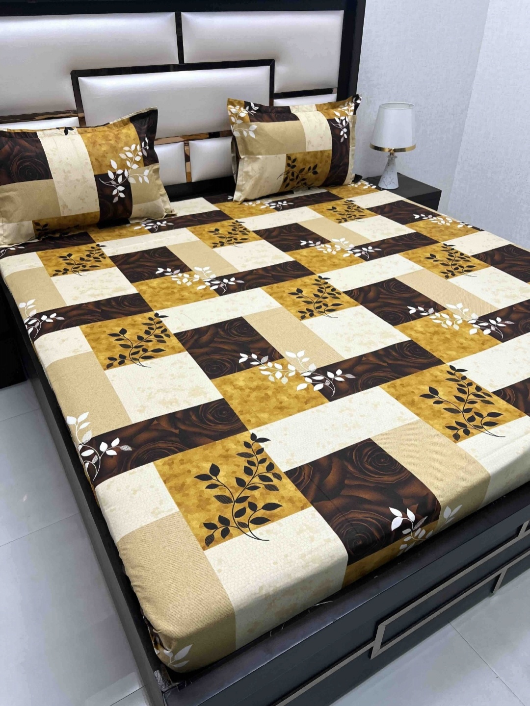 Pure Decor Passion Fur Green Printed 350 TC Pure Cotton Queen Bedsheet Set 2.25 m x 2.57 m
Pure Decor Passion Fur Green Printed 350 TC Pure Cotton Queen Bedsheet Set 2.25 m x 2.57 m