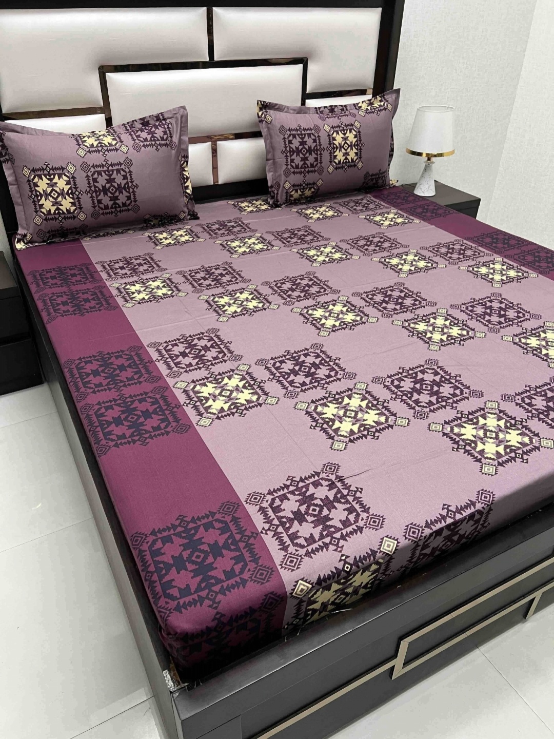 Pure Decor Passion Fur Purple Printed 240 TC Pure Cotton Queen Bedsheet Set 2.26 m x 2.56m
Pure Decor Passion Fur Purple Printed 240 TC Pure Cotton Queen Bedsheet Set 2.26 m x 2.56m