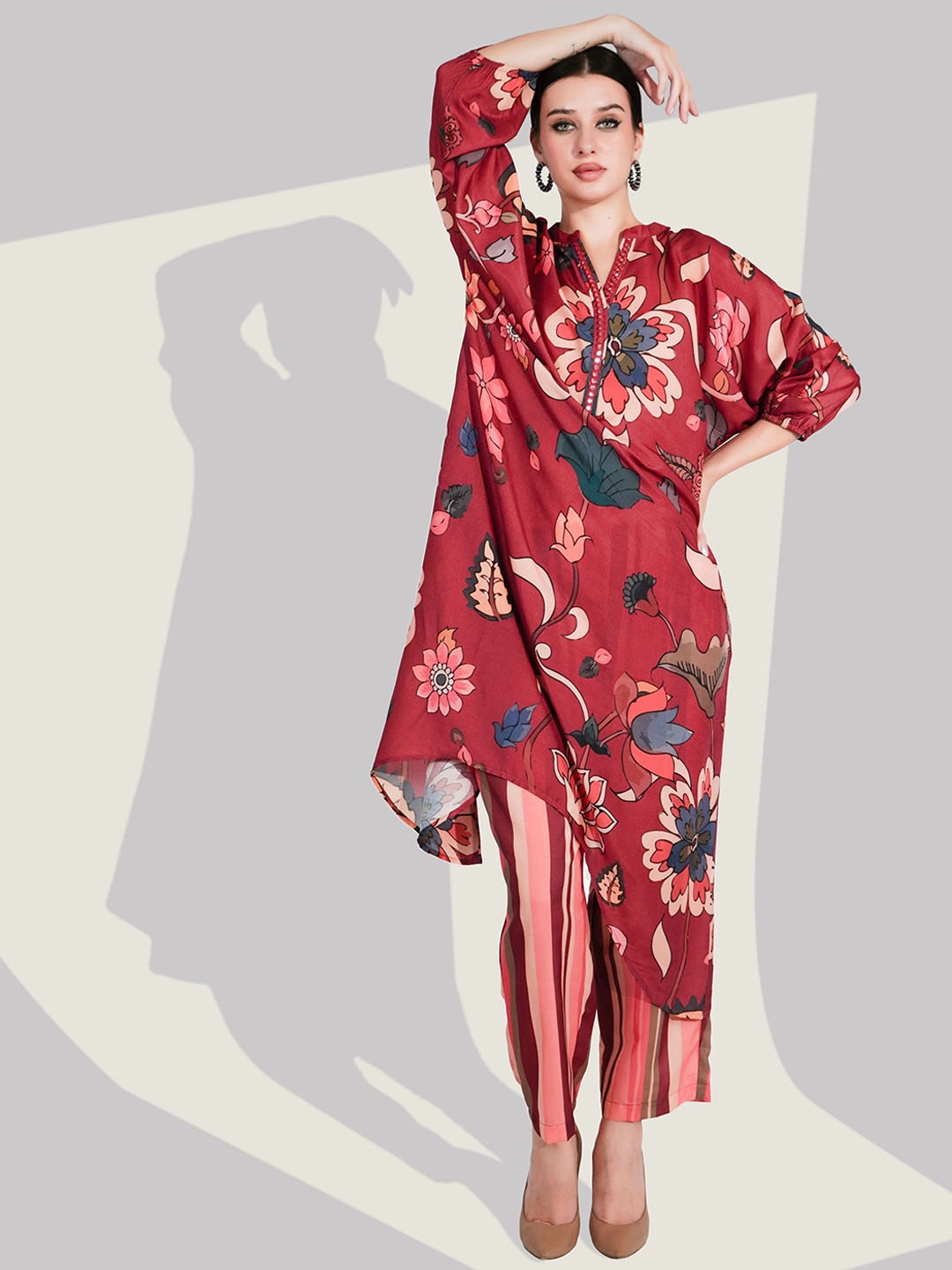 Dora Dori Women Ethnic Motifs Printed Regular Mirror Work Kurta with Trousers, Maroon
Dora Dori Women Ethnic Motifs Printed Regular Mirror Work Kurta with Trousers, Maroon