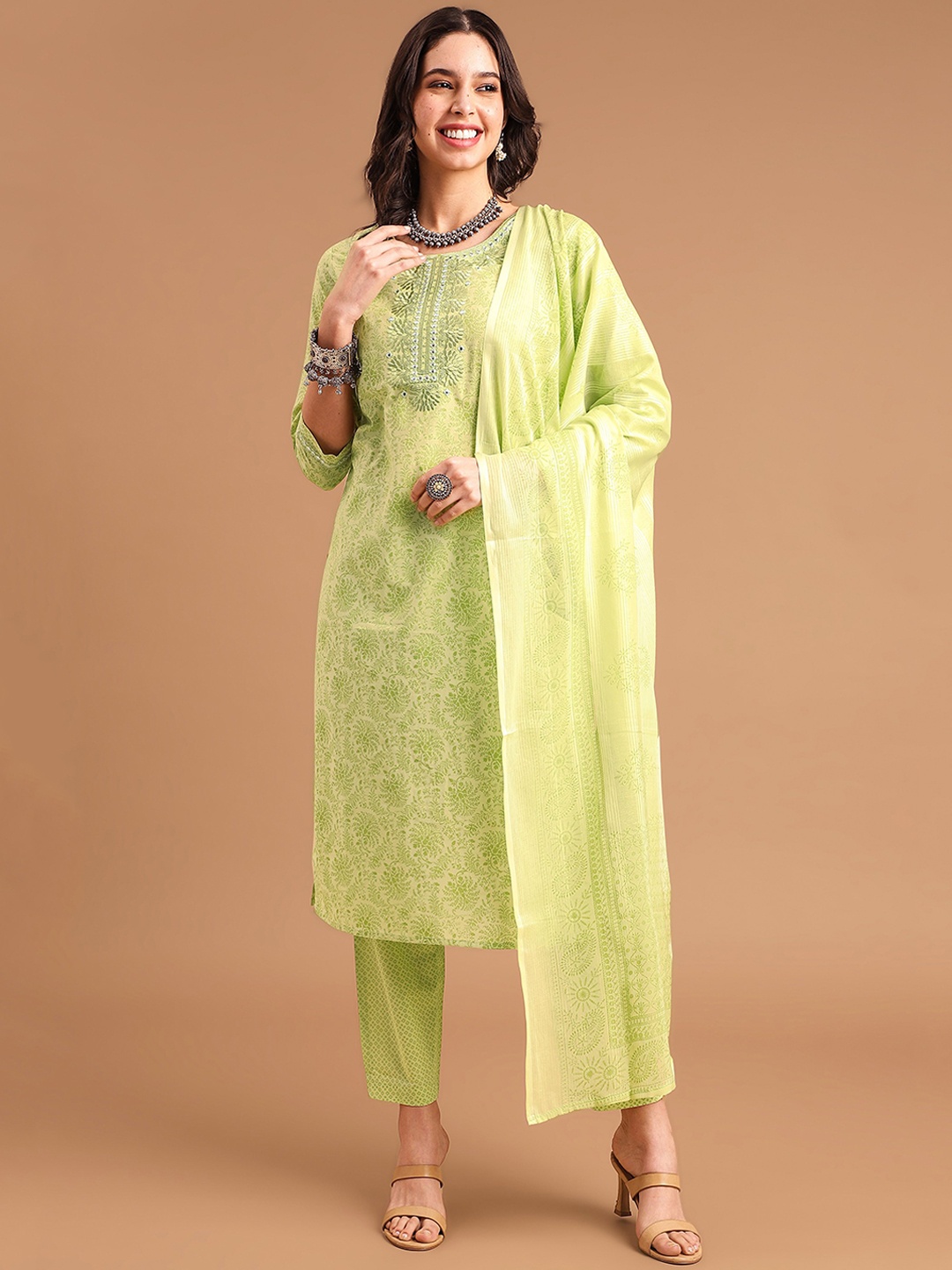 TRIVEDI Women Floral Printed Regular Mirror Work Pure Cotton Kurta with Trousers & With Dupatta, Green
TRIVEDI Women Floral Printed Regular Mirror Work Pure Cotton Kurta with Trousers & With Dupatta, Green