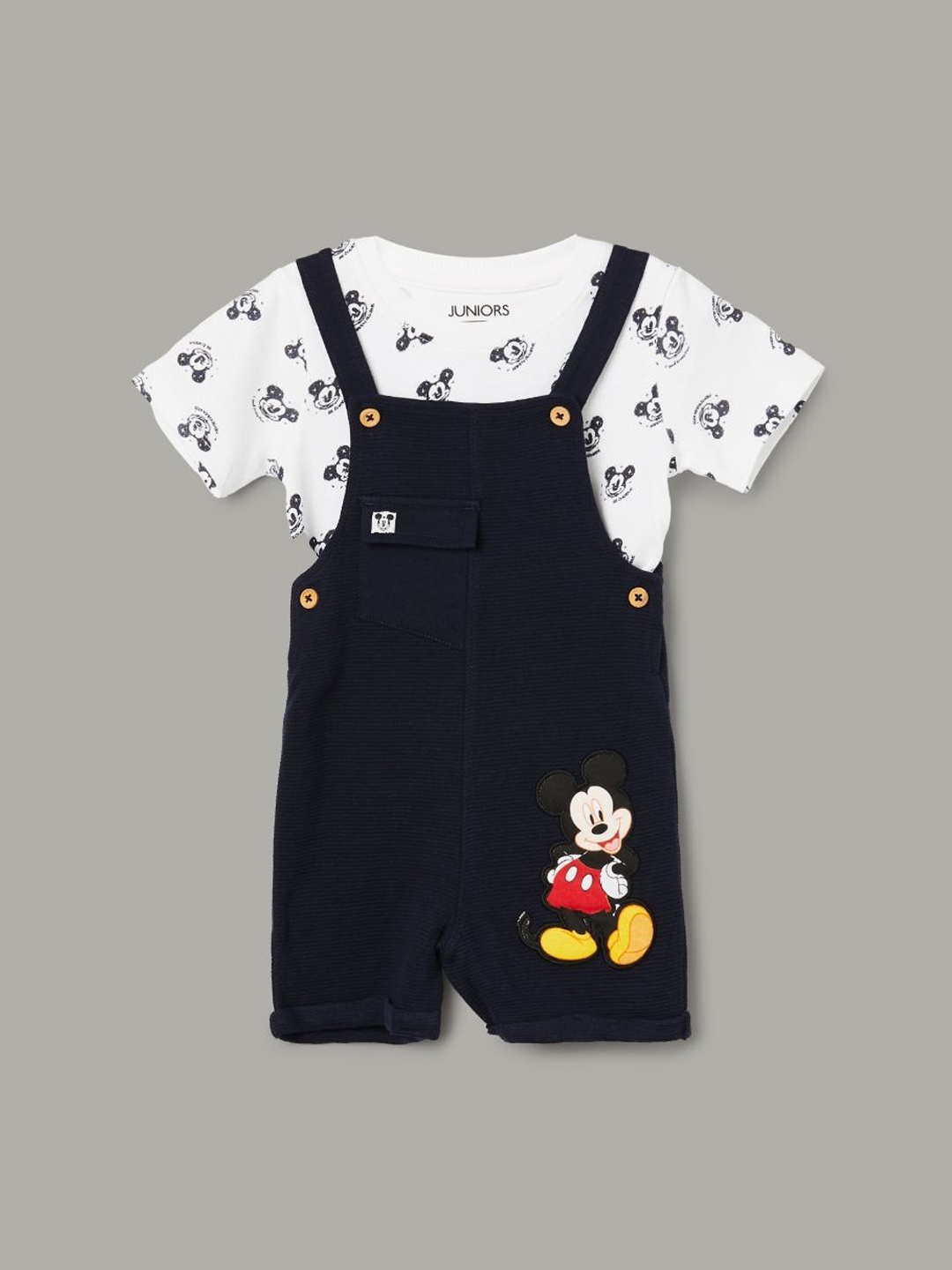 Juniors by Lifestyle Infant Boys Printed Pure Cotton Dungarees With T-Shirt, Black
Juniors by Lifestyle Infant Boys Printed Pure Cotton Dungarees With T-Shirt, Black
