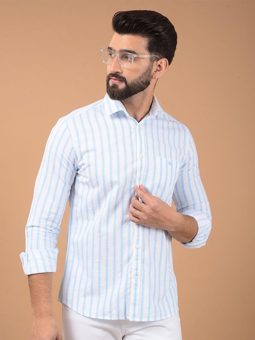 Crimsoune Club Men Classic Spread Collar Vertical Striped Cotton Slim Fit Casual Shirt, White
Crimsoune Club Men Classic Spread Collar Vertical Striped Cotton Slim Fit Casual Shirt, White