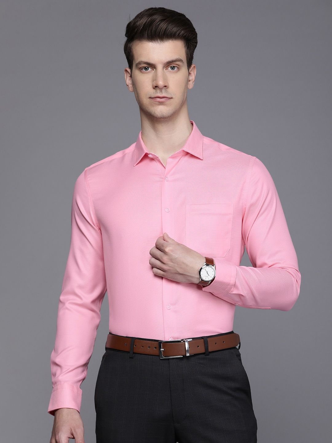 Louis Philippe Permapress Men Textured Pure Cotton Slim Fit Wrinkle Free Formal Shirt, Pink
Louis Philippe Permapress Men Textured Pure Cotton Slim Fit Wrinkle Free Formal Shirt, Pink
