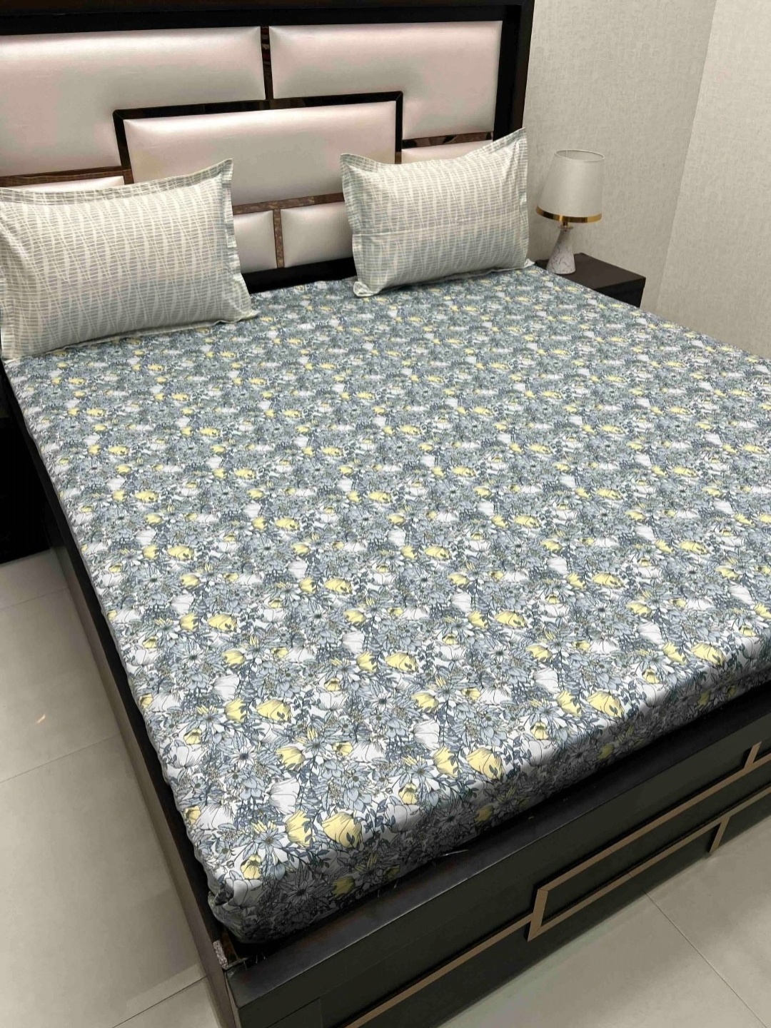 Pure Decor Cotton King Size Double Bed Bedsheet With 2 Pillow Covers 2.74m X 2.74m, Blue
Pure Decor Cotton King Size Double Bed Bedsheet With 2 Pillow Covers 2.74m X 2.74m, Blue