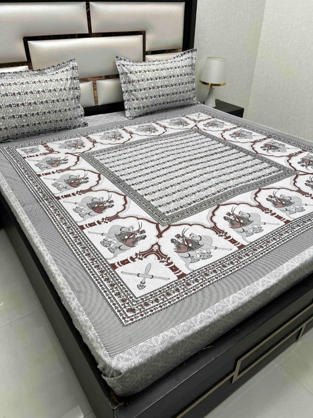 Pure Decor Cotton King Size Double Bed Bedsheet With 2 Pillow Covers 2.74m X 2.74m, Grey
Pure Decor Cotton King Size Double Bed Bedsheet With 2 Pillow Covers 2.74m X 2.74m, Grey