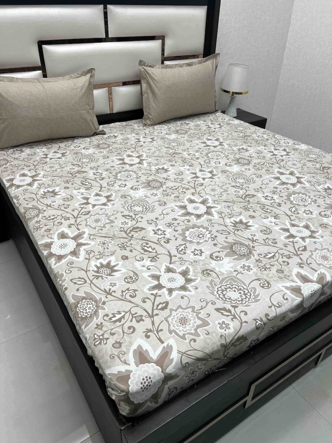 Pure Decor Cotton King Size Double Bed Bedsheet With 2 Pillow Covers 2.74m X 2.74m, Brown
Pure Decor Cotton King Size Double Bed Bedsheet With 2 Pillow Covers 2.74m X 2.74m, Brown