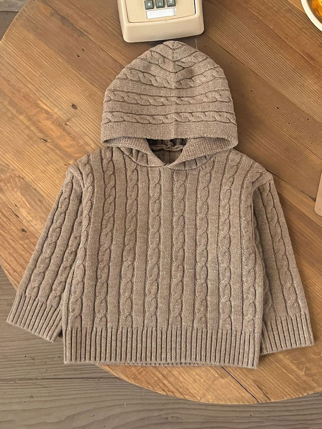 LULU & SKY Girls Printed Sweatshirt, Brown
LULU & SKY Girls Printed Sweatshirt, Brown