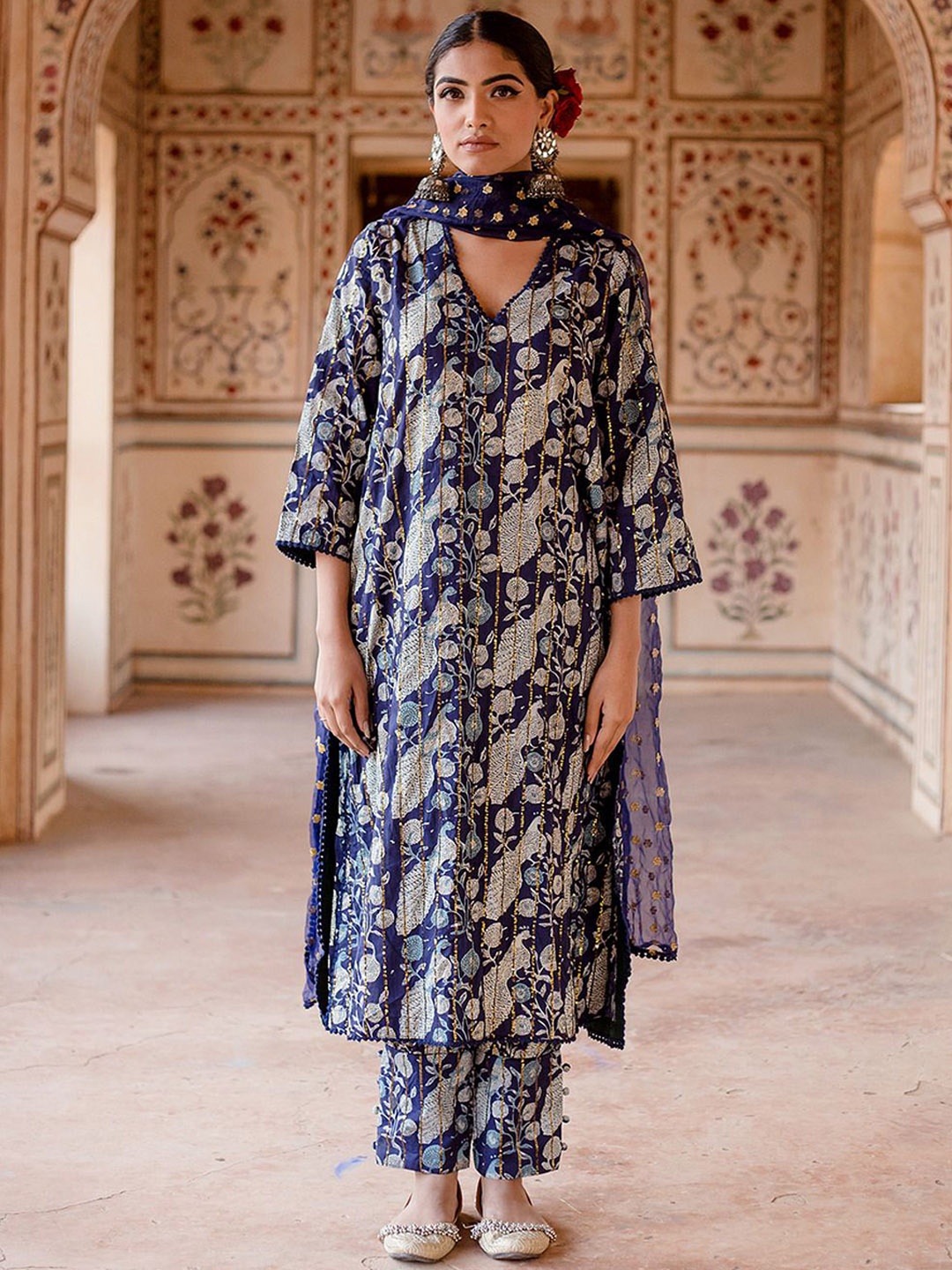 GulaboJaipur Women Floral Printed Regular Thread Work Pure Cotton Kurta with Pyjamas & With Dupatta, Blue
GulaboJaipur Women Floral Printed Regular Thread Work Pure Cotton Kurta with Pyjamas & With Dupatta, Blue