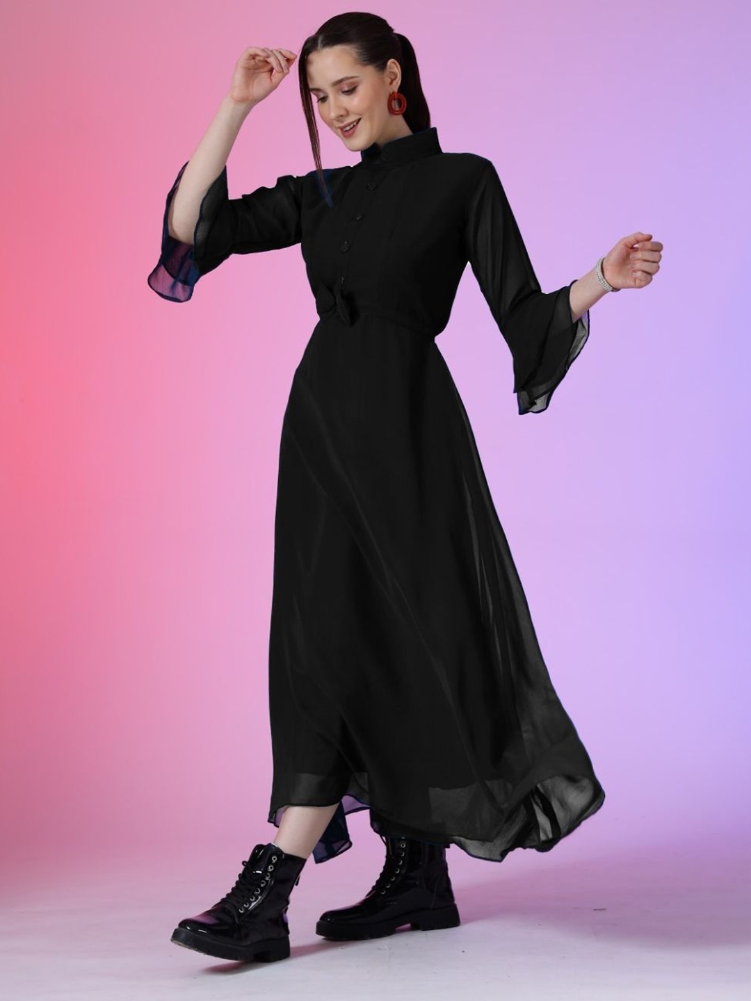 Raiyani Enterprise Women Peter Pan Collar Flared Sleeve Fit & Flare Maxi Dress, Black
Raiyani Enterprise Women Peter Pan Collar Flared Sleeve Fit & Flare Maxi Dress, Black