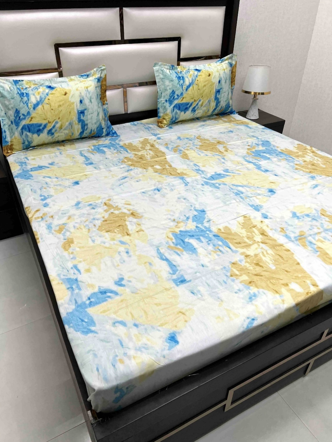 Pure Decor Cotton King Size Double Bed Bedsheet With 2 Pillow Covers 2.74m X 2.74m, Blue
Pure Decor Cotton King Size Double Bed Bedsheet With 2 Pillow Covers 2.74m X 2.74m, Blue