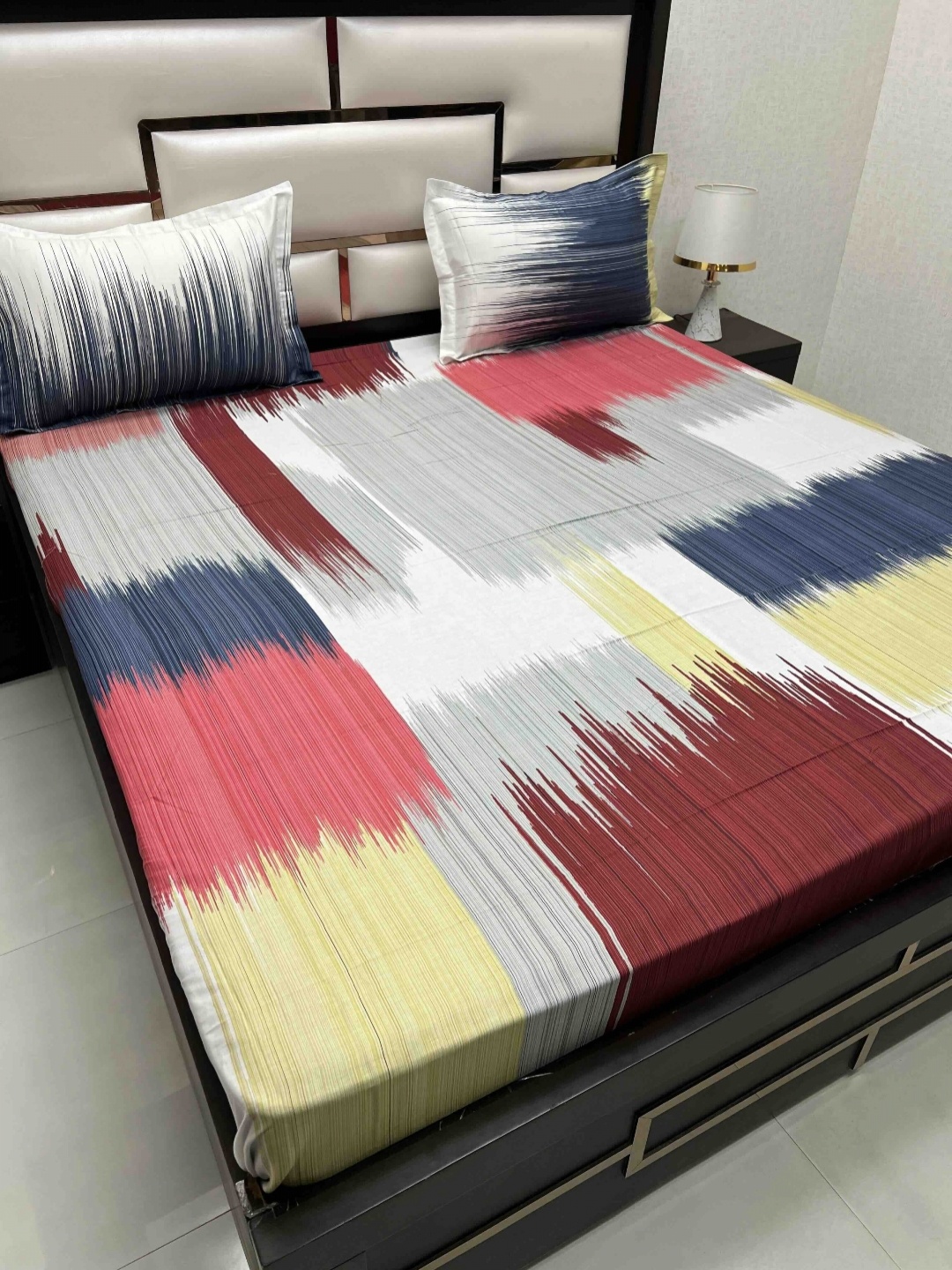 Pure Decor Cotton King Size Double Bed Bedsheet With 2 Pillow Covers 2.74m X 2.74m, White
Pure Decor Cotton King Size Double Bed Bedsheet With 2 Pillow Covers 2.74m X 2.74m, White