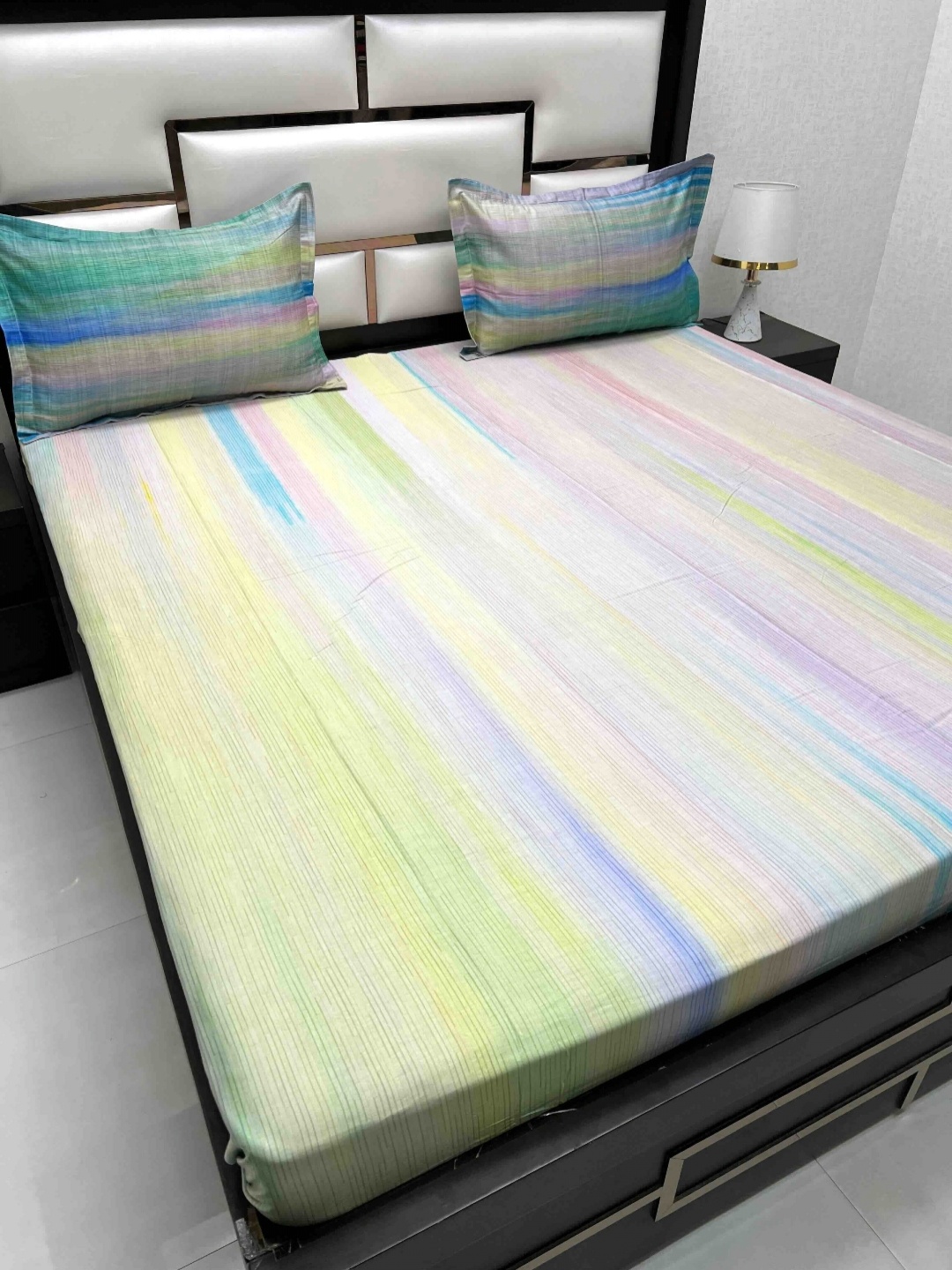Pure Decor Cotton King Size Double Bed Bedsheet With 2 Pillow Covers 2.74m X 2.74m, Green
Pure Decor Cotton King Size Double Bed Bedsheet With 2 Pillow Covers 2.74m X 2.74m, Green
