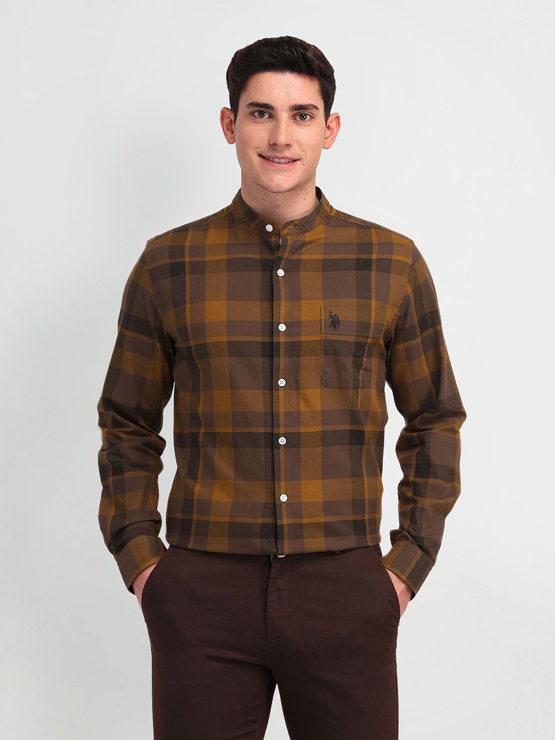 U.S. Polo Assn. Denim Co. Men Band Collar Tartan Checked Cotton Slim Fit Casual Shirt, Brown
U.S. Polo Assn. Denim Co. Men Band Collar Tartan Checked Cotton Slim Fit Casual Shirt, Brown