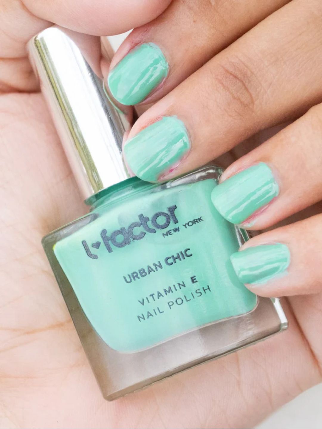 L Factor Cosmetics Urban Chic Luxe Nail Polish With Vitamin E- 10ml- Pistachio Green UC003
L Factor Cosmetics Urban Chic Luxe Nail Polish With Vitamin E- 10ml- Pistachio Green UC003