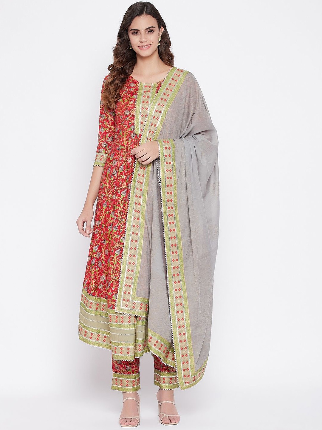 Prakhya Women Floral Printed Regular Gotta Patti Kurta with Trousers & With Dupatta, Red
Prakhya Women Floral Printed Regular Gotta Patti Kurta with Trousers & With Dupatta, Red