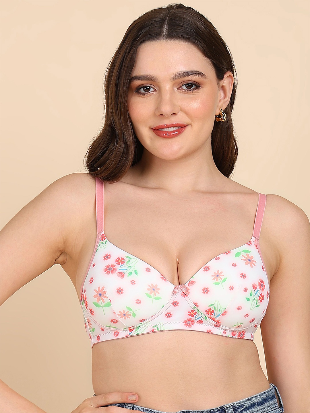 Tweens Floral Printed Full Coverage Lightly Padded T-shirt Bra - All Day Comfort, White
Tweens Floral Printed Full Coverage Lightly Padded T-shirt Bra - All Day Comfort, White