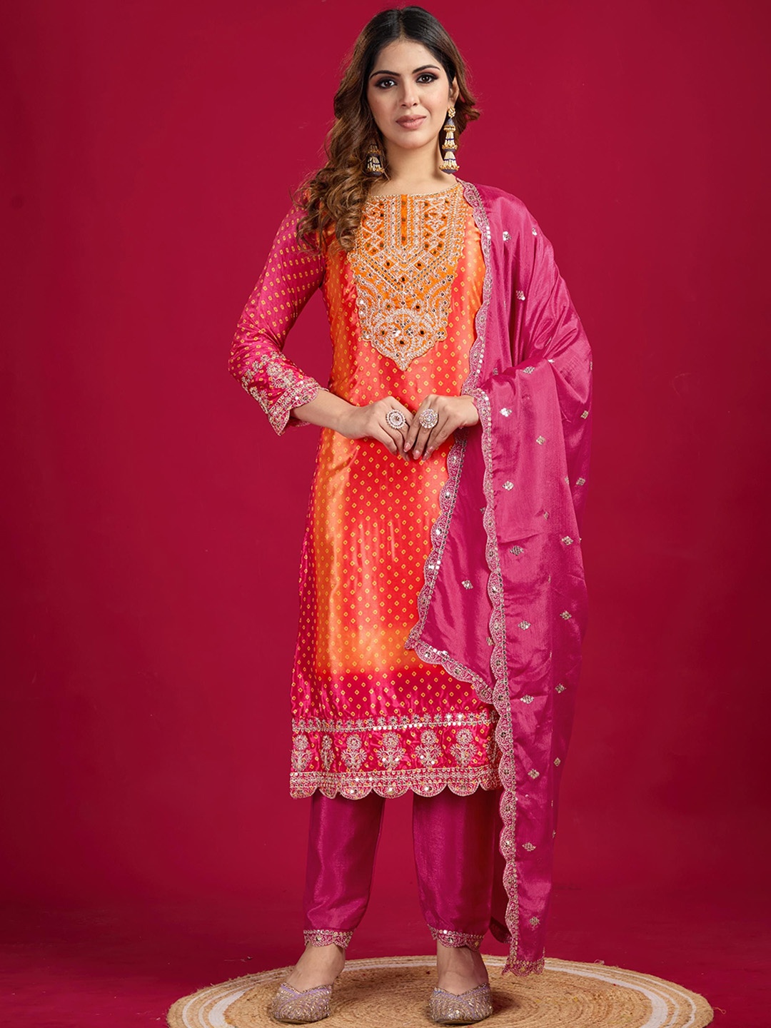 KALINI Women Bandhani Embroidered Regular Sequinned Kurti with Pyjamas & With Dupatta, Pink
KALINI Women Bandhani Embroidered Regular Sequinned Kurti with Pyjamas & With Dupatta, Pink