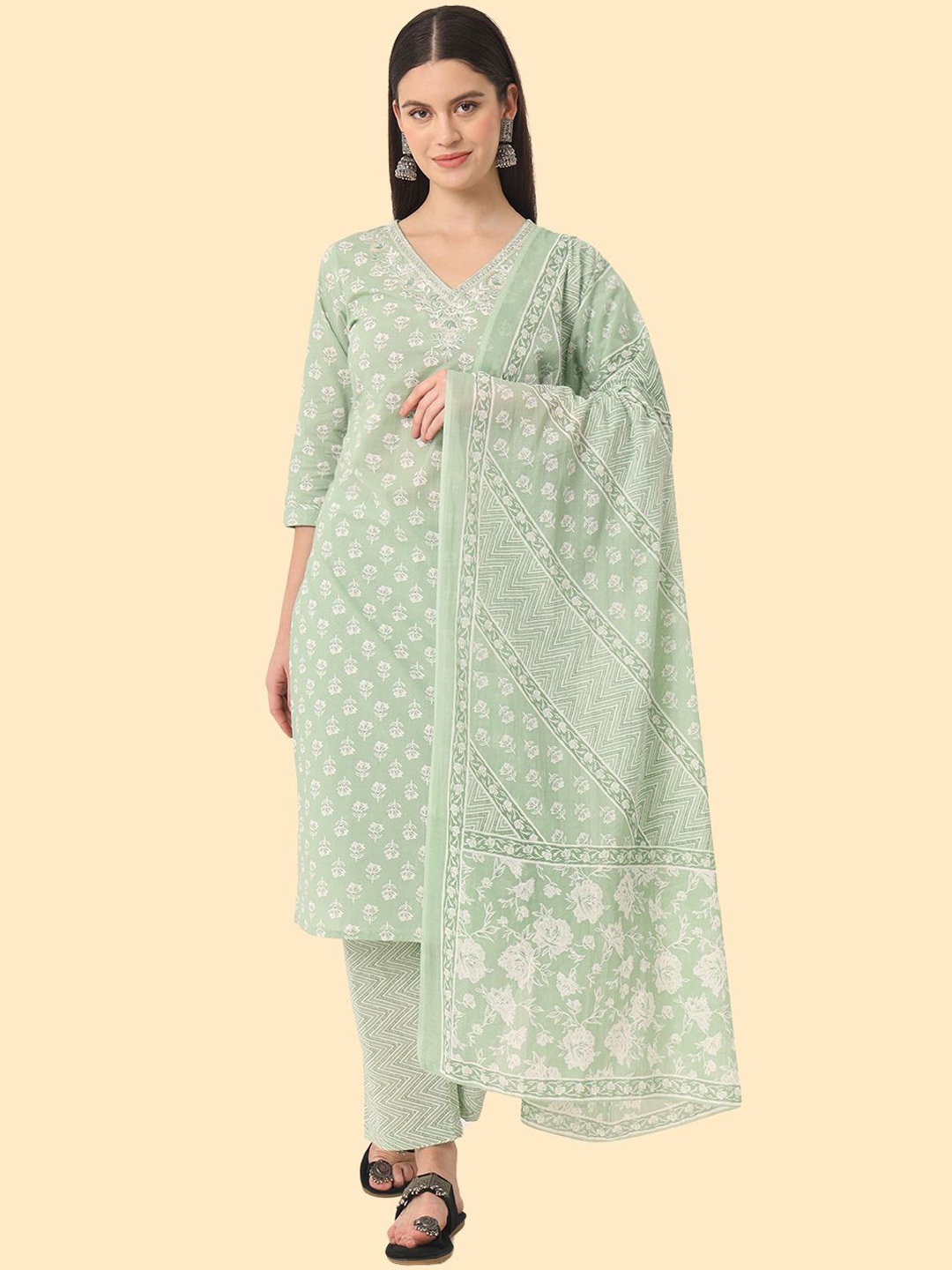 Yufta Women Ethnic Motifs Printed Regular Chikankari Pure Cotton Kurta with Trousers & With Dupatta, Green
Yufta Women Ethnic Motifs Printed Regular Chikankari Pure Cotton Kurta with Trousers & With Dupatta, Green