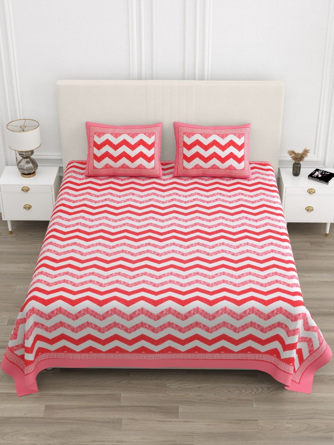 Jinaya's Pink Chevron Printed Pure Cotton 210 TC King Bedsheet Set 2.74 m x 2.28 m
Jinaya's Pink Chevron Printed Pure Cotton 210 TC King Bedsheet Set 2.74 m x 2.28 m