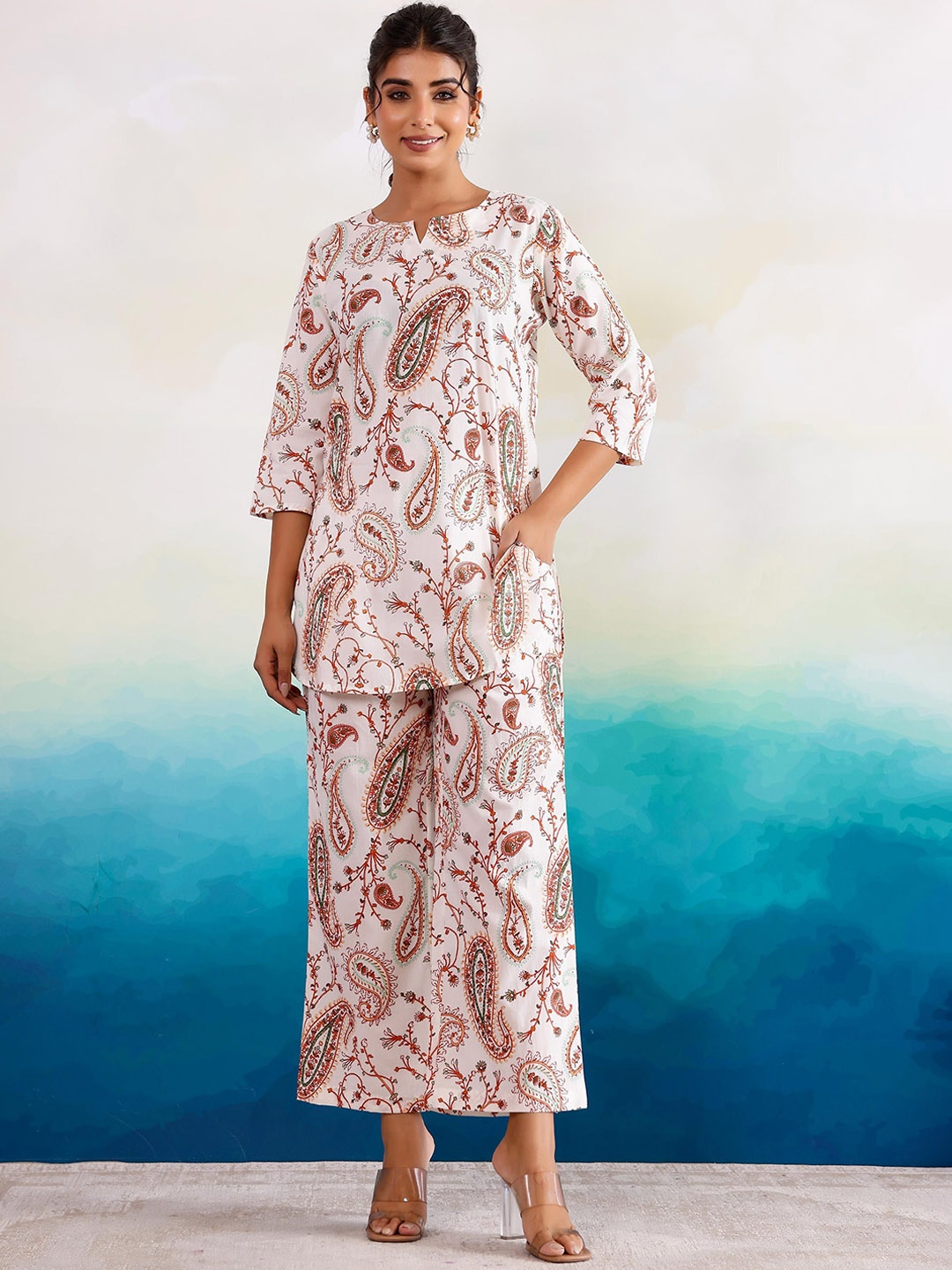 FLAVIA CREATION Printed Round Neck Three-Quarter Sleeves Pure Cotton Top With Palazzo, White
FLAVIA CREATION Printed Round Neck Three-Quarter Sleeves Pure Cotton Top With Palazzo, White