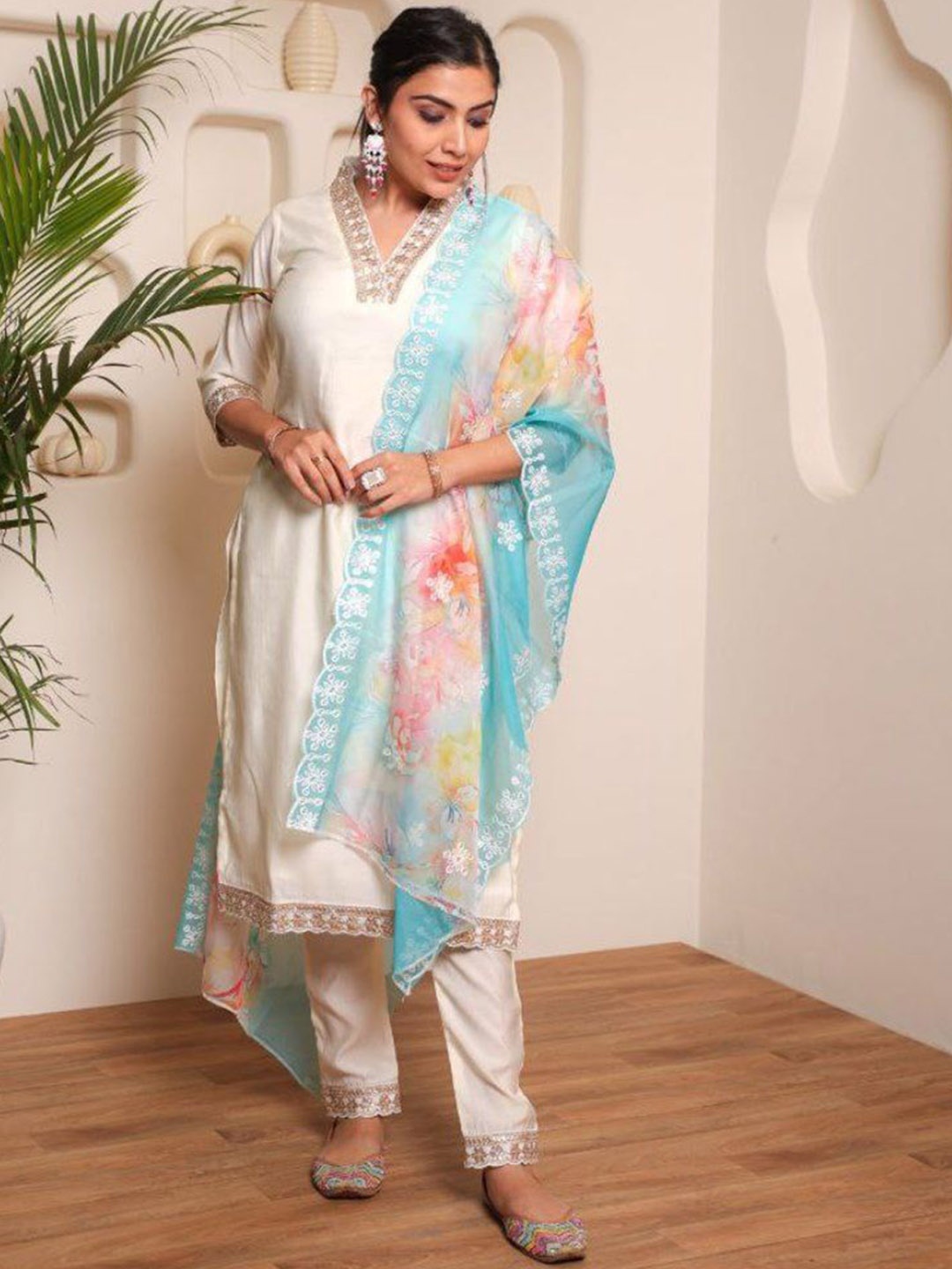 Shatanuvart Export Women Embroidered Regular Sequinned Chanderi Cotton Kurta with Pyjamas & With Dupatta, White
Shatanuvart Export Women Embroidered Regular Sequinned Chanderi Cotton Kurta with Pyjamas & With Dupatta, White